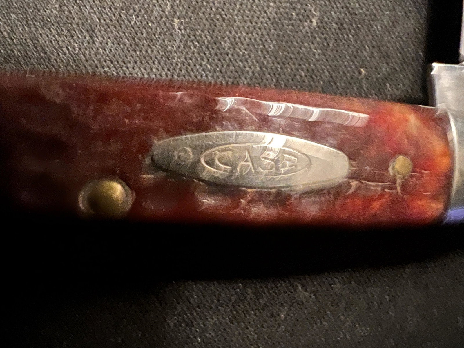 Case 62055 Red Bone Handle 2 Blade Pocket Knife Measures 3 7/16 inches closed.: Case 62055 Red Bone Handle 2 Blade Pocket Knife Measures 3 7/16 inches closed.