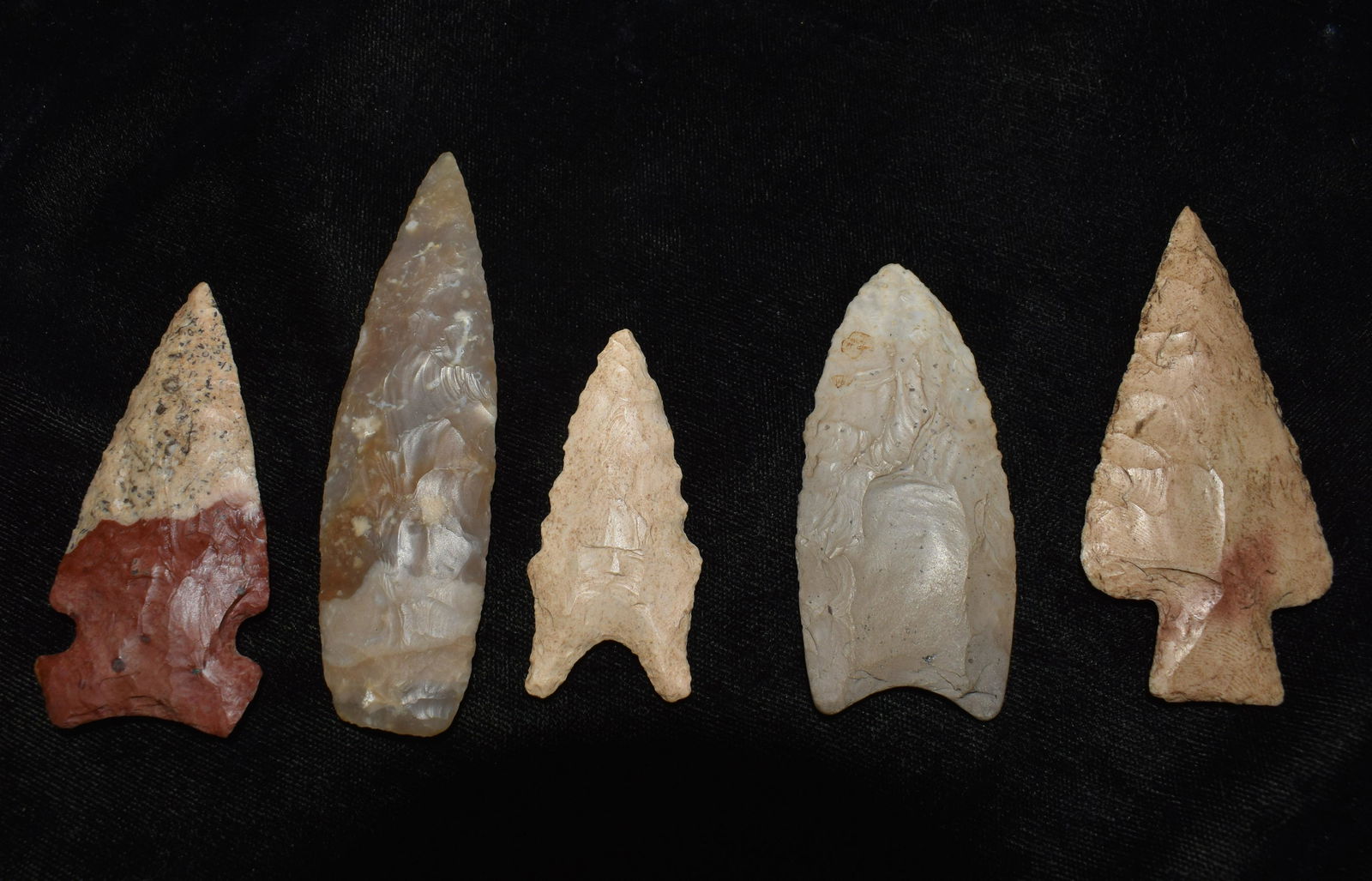 5 Modern Arrowheads 2 1/8" to 3 1/2" (1 of 2)