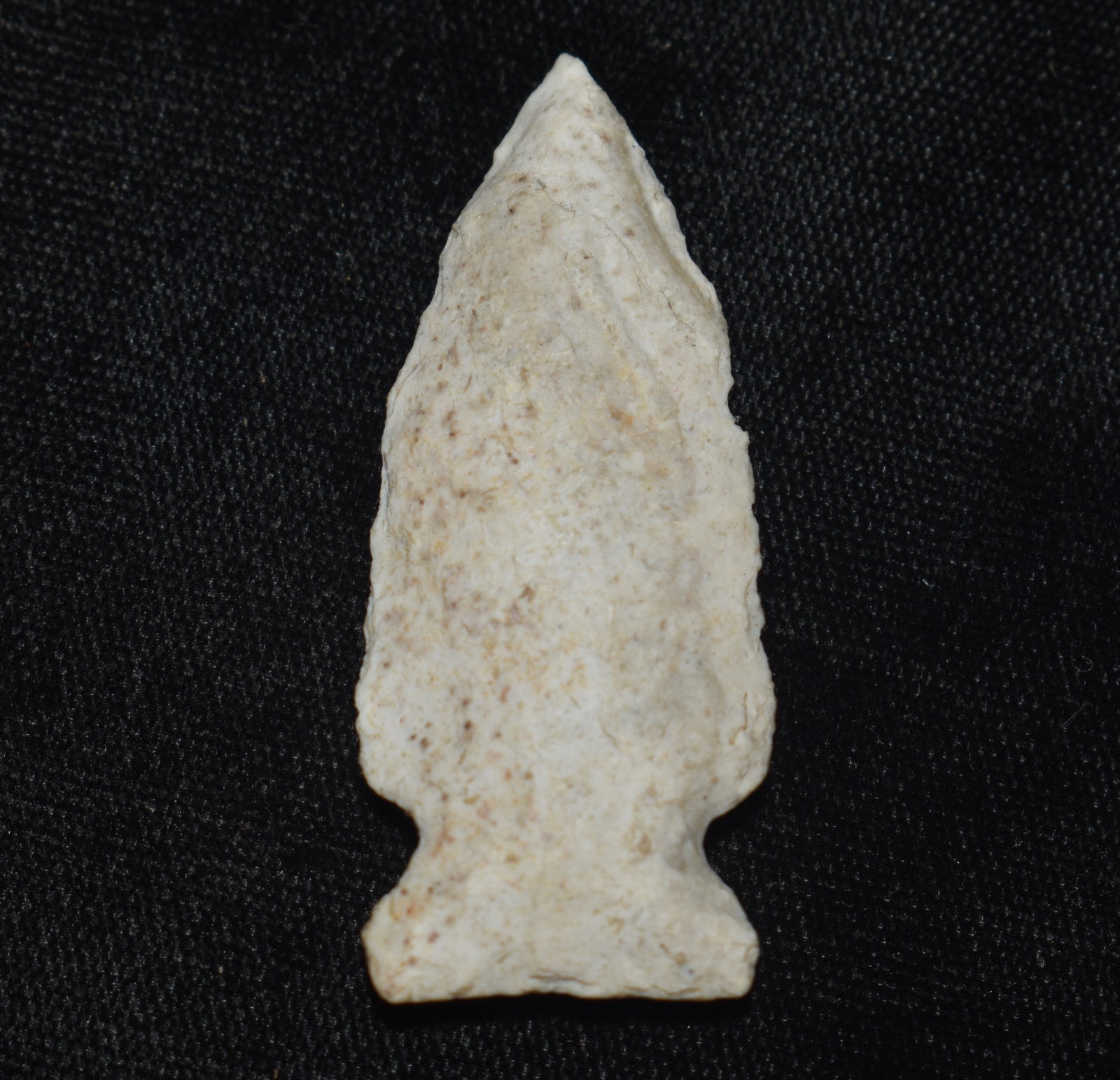 2" Burlington Robinson found in Scotland County, Missouri by Rodney Gray: 2" Burlington Robinson found in Scotland County, Missouri by Rodney Gray. Nicely made point.