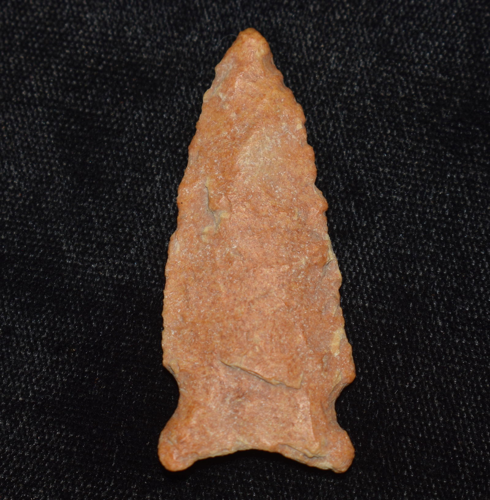 1 7/8" Finely Made River Patina'd Robinson Arrowhead found in Benton County, Missouri (1 of 7)