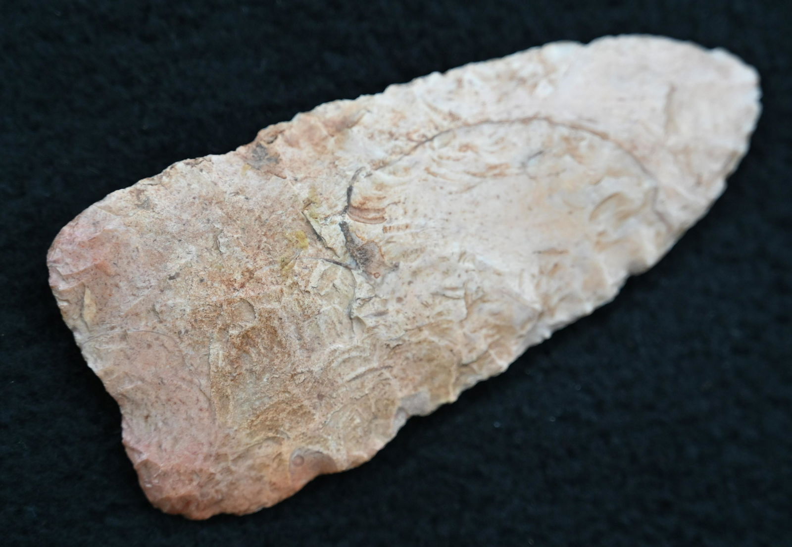 3" Dalton Knife, Motley COA.  Found in Lee Co. Iowa and made from creek stained Burlington Chert, (1 of 9)