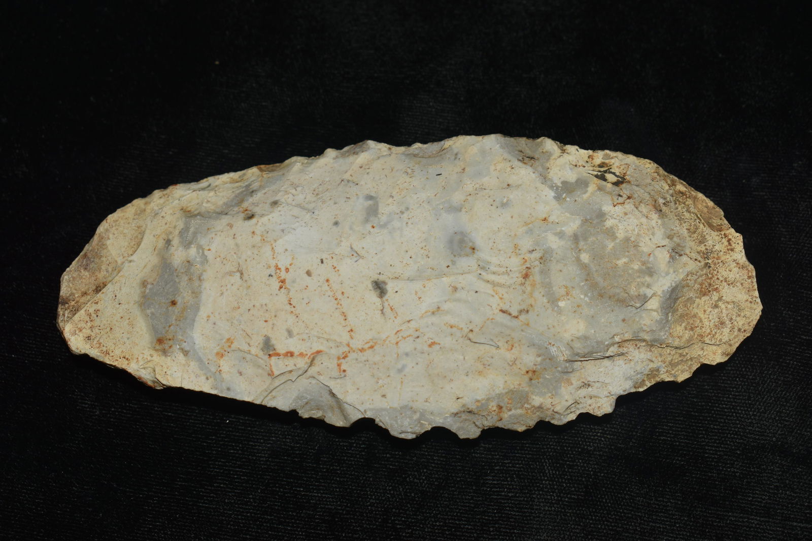 5 3/8" Sedalia Saw made of Burlington Chert found in Calloway Co., Mo by Larry Underwood (1 of 5)