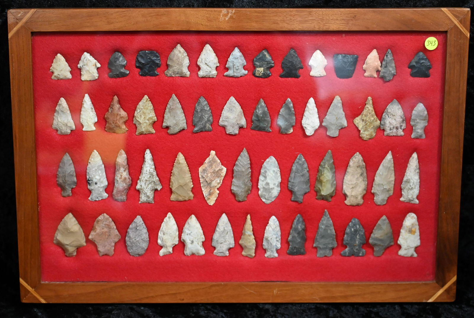 54 Arrowheads in a Display Case Found in the Midwest (1 of 5)