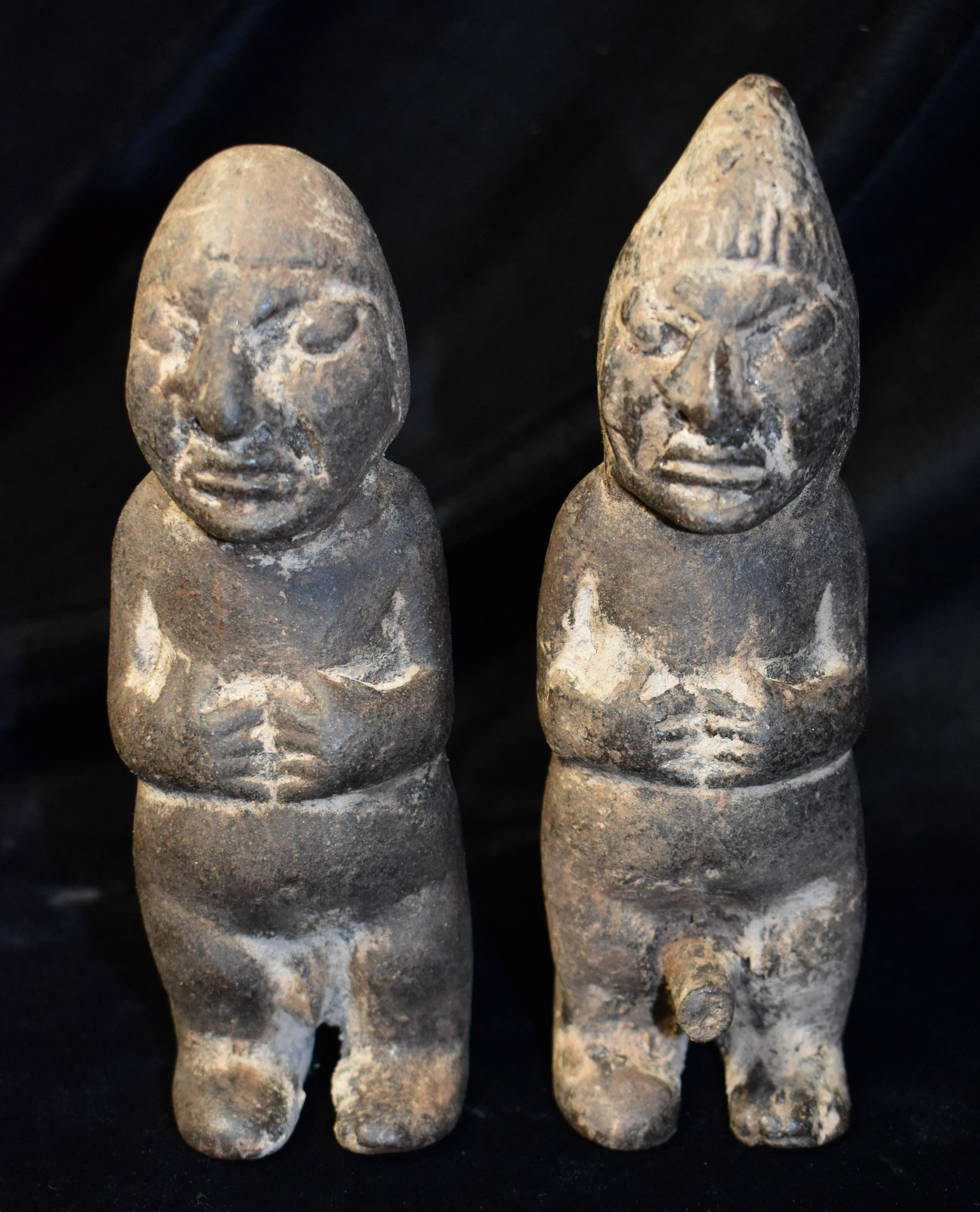 Pair of Peruvian Pachamama Fertility Pottery Statues (Pre Columbian) (1 of 8)