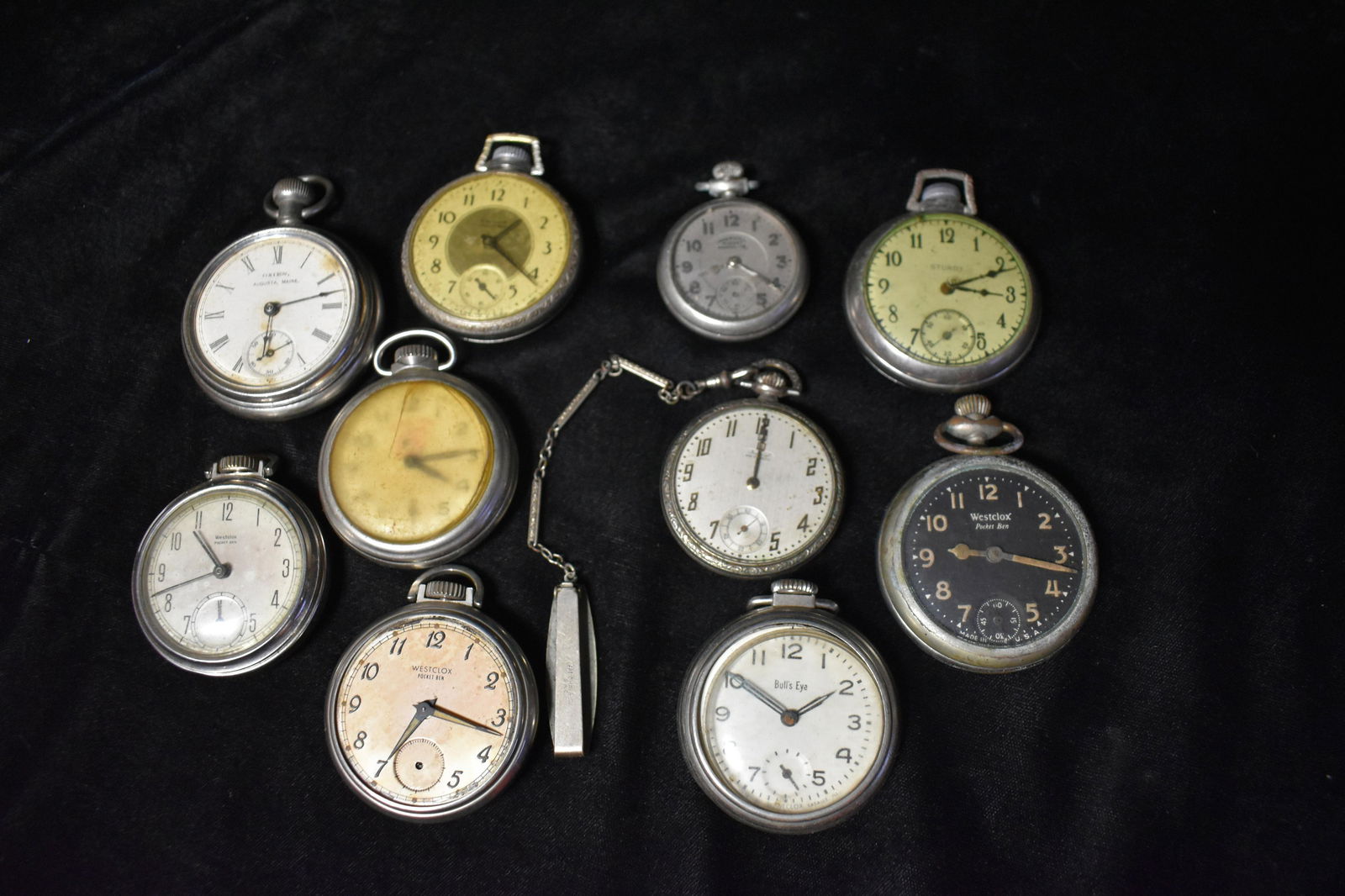Imperial Watch Company - Swiss 1887-1905 (not running), x2 FS Fertilizer pocket watch (cracked: Imperial Watch Company - Swiss 1887-1905 (not running), x2 FS Fertilizer pocket watch (cracked plastic lenses and doesn't work), 4 Westclox Pocket Ben Watches (none run). Bullseye Pocket Watch (dont r