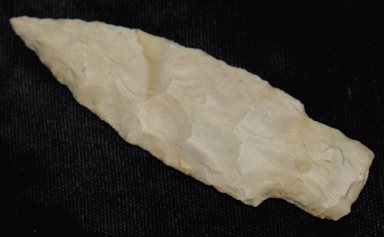 3 1/16" Delhi Arrowhead found in Pettis County, Missouri (1 of 7)