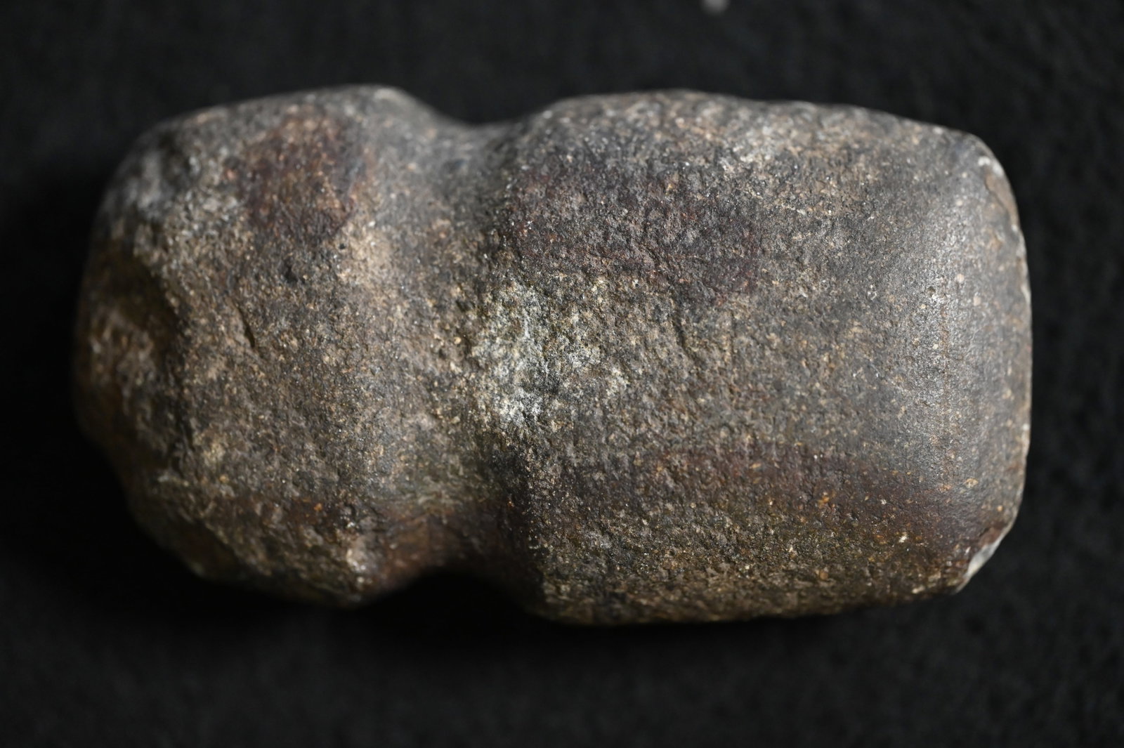 3 9/16" Full Grove Axe Found in Davies Co. Illinois.: 3 9/16" Full Grove Axe Found in Davies Co. Illinois.