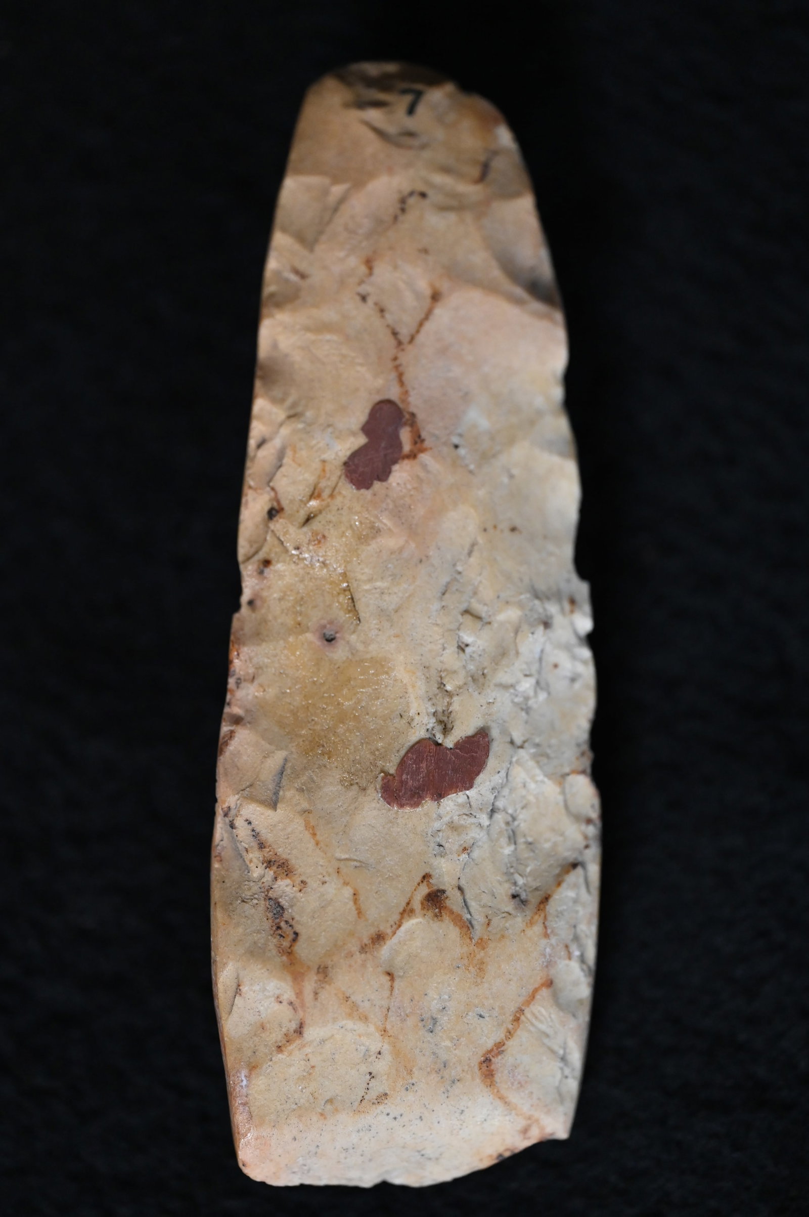 3 13/16" Polished Chisel made out of Crowley's Ridge Chert and found in Northern Arkansas.: 3 13/16" Polished Chisel made out of Crowley's Ridge Chert and found in Northern Arkansas.