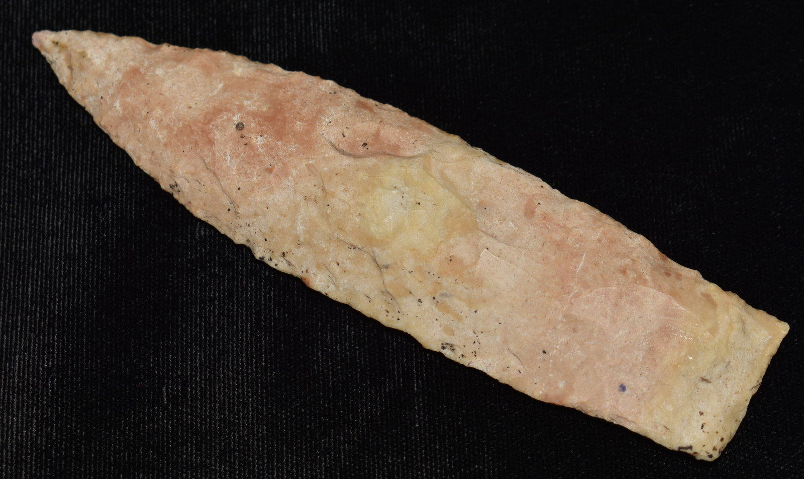 4 15/16" Outstanding Sedalia Spear found in Pike County, Missouri w/ Keele COA: 4 15/16" Outstanding Sedalia Spear found in Pike County, Missouri. Very finely made sedalia made of Bowling Green Brown Chert. Ex Steve Lee & Randy Hudson Collections. Comes with Ryan Keele COA