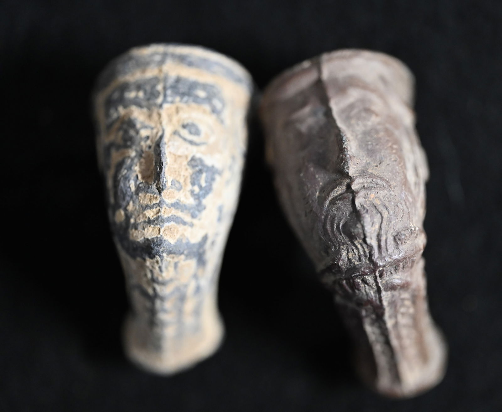 2 Historic Era Face Pipes in Great Condition.  1800's Trade Pipes. (1 of 7)