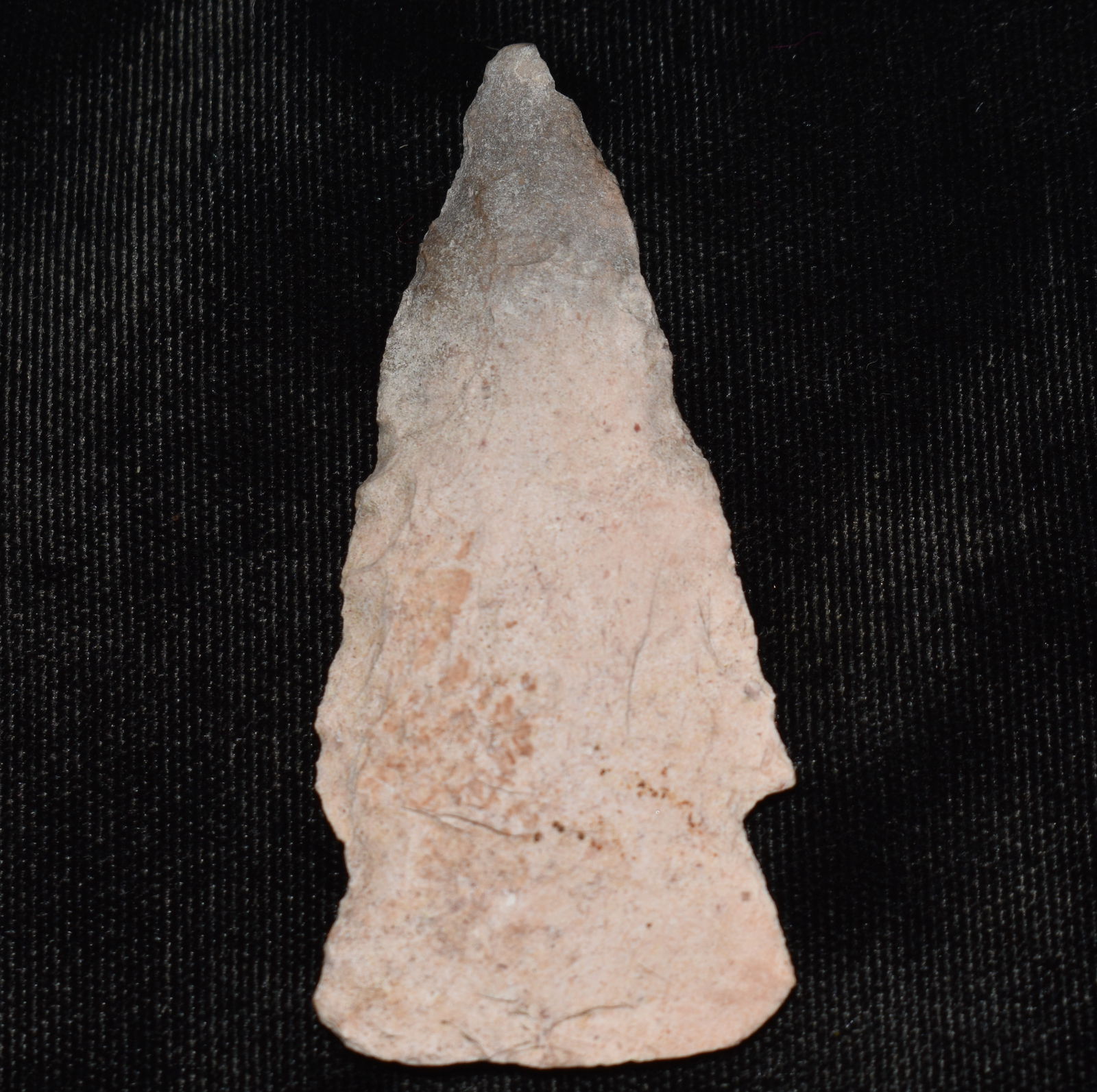 2 5/8" Steuben Arrowhead found in Saline County, Missouri (1 of 7)