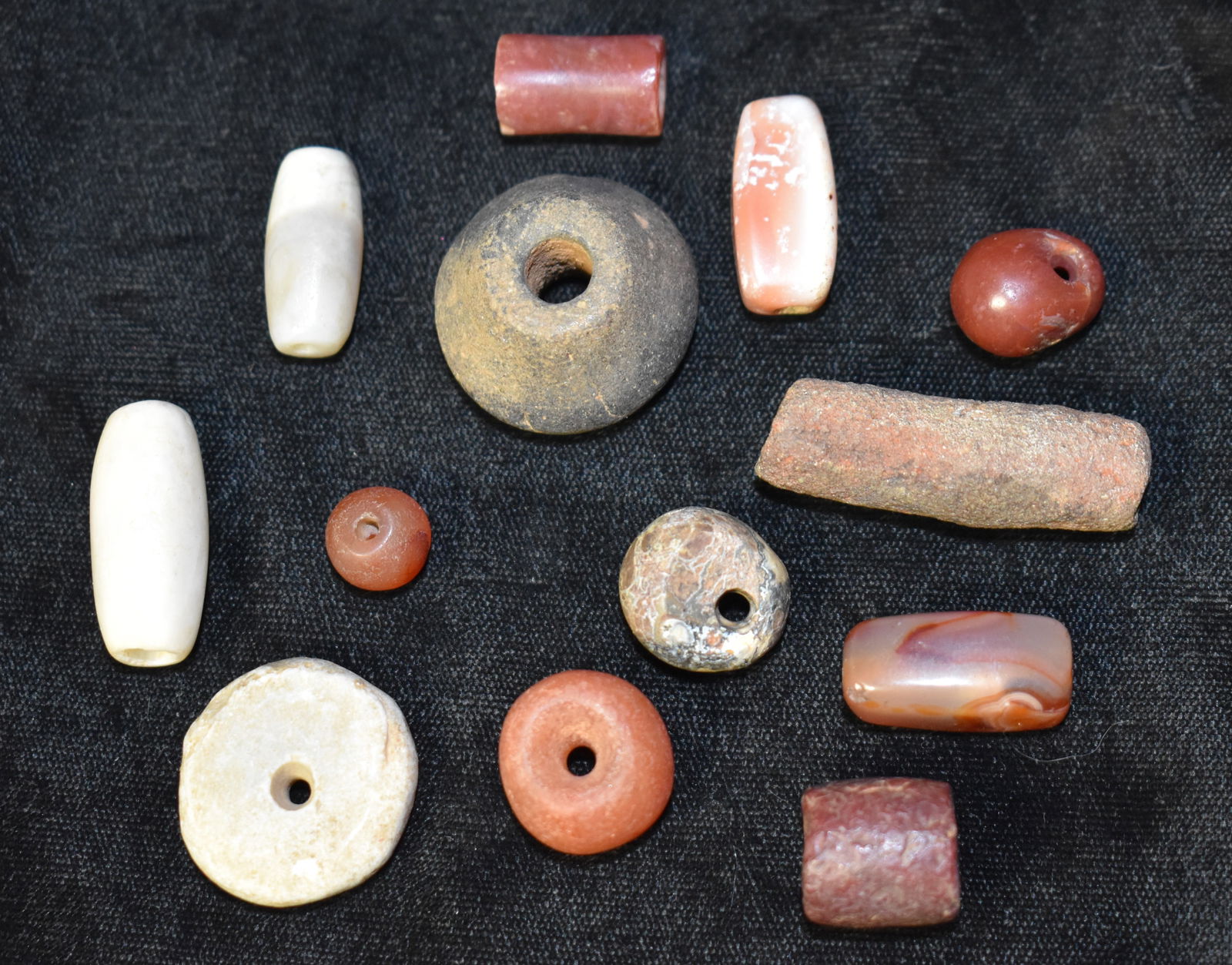 Collection of 13 Neolithic Stone Beads found in Northern Africa (most of them are agate or (1 of 6)