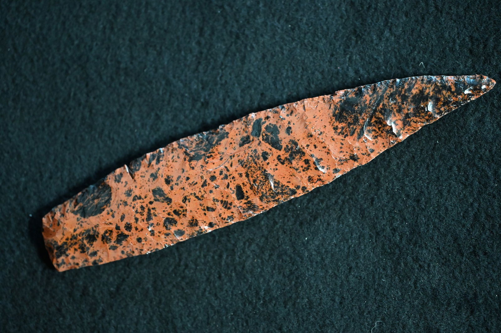 6 3/4" Modern Mahogany Obsidian Spear.: 6 3/4" Modern Mahogany Obsidian Spear.