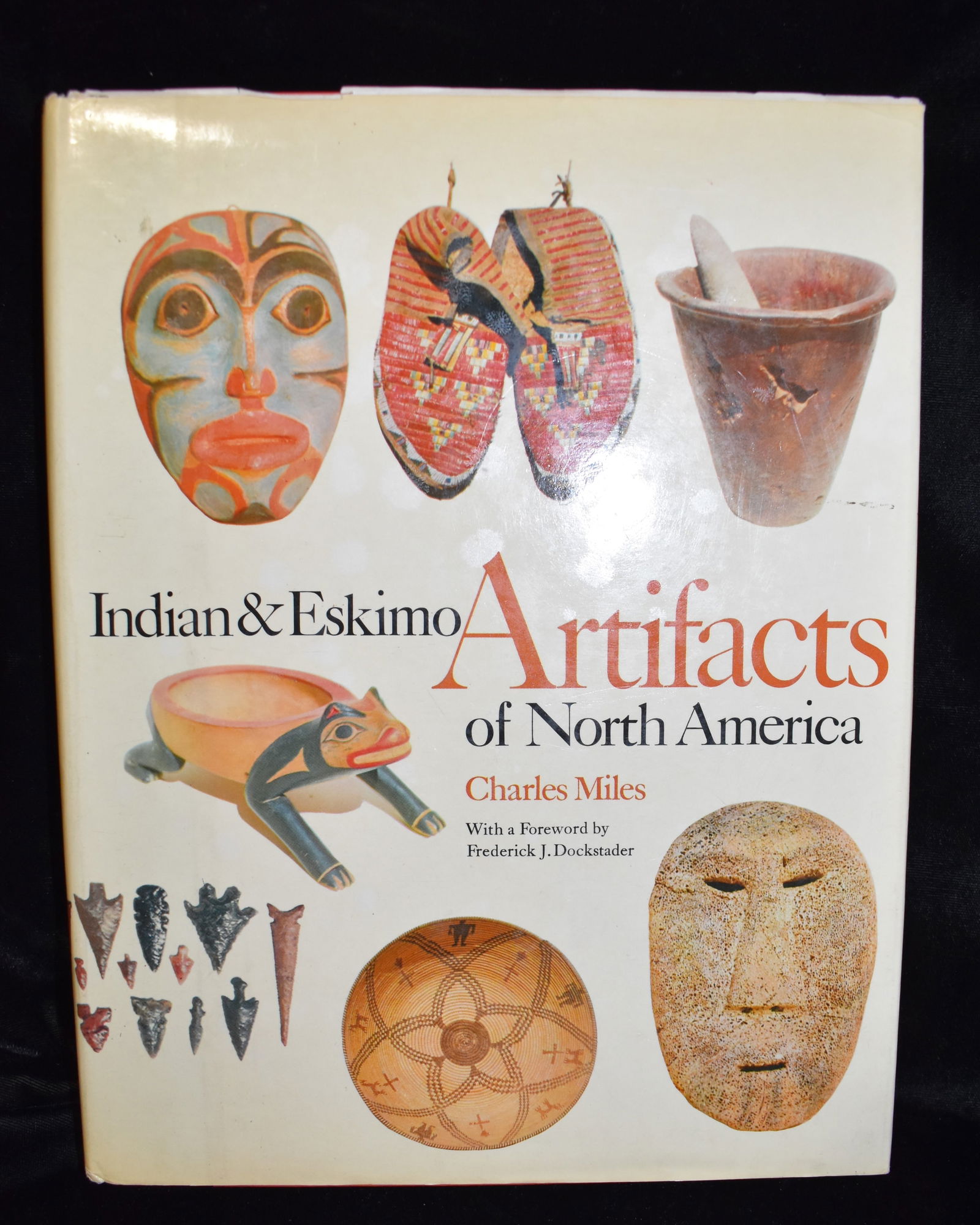 Indian and Eskimo Artifacts of North America 1963 Excellent condition. (1 of 6)
