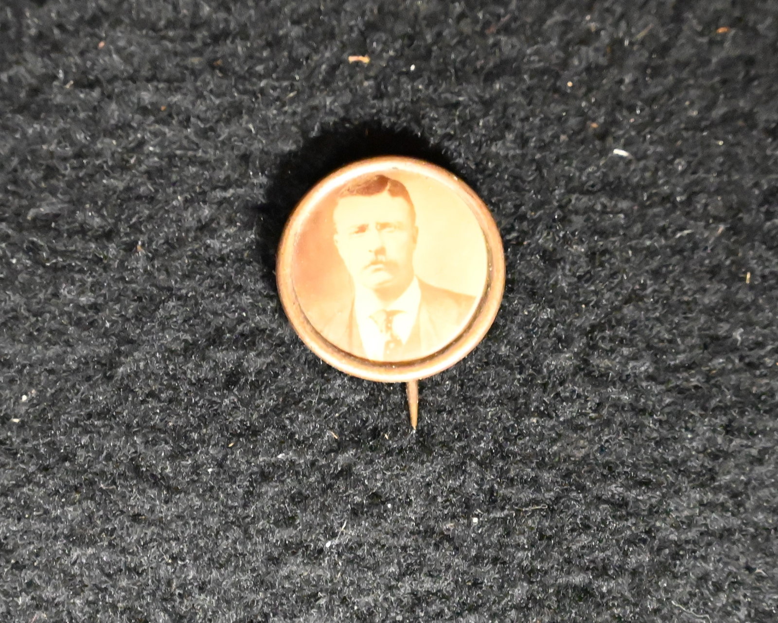 5/8" Theodore Rosevelt Pin 1890-1910: 5/8" Theodore Rosevelt Pin 1890-1910