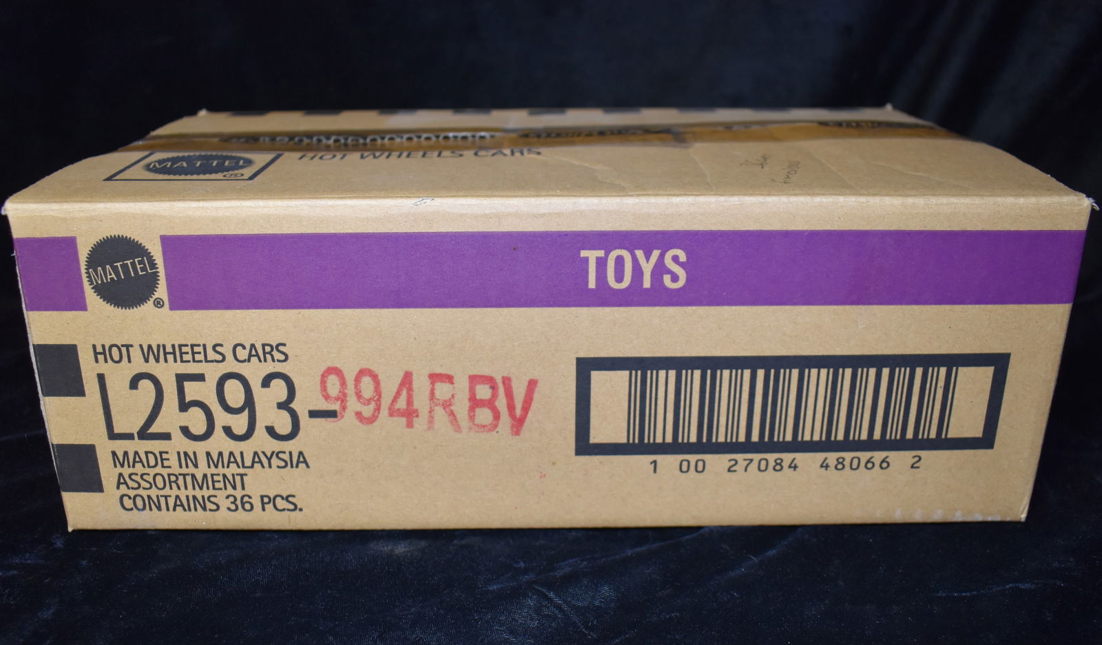 Hot Wheels 36 Cars Assortment Box by Mattel 2000: Mattel Hot Wheels Assortment contains 36 cars. All cars are brand new and in there original card. The cars in the box may not match the numbers on the outside of the box. We made sure the number of ca