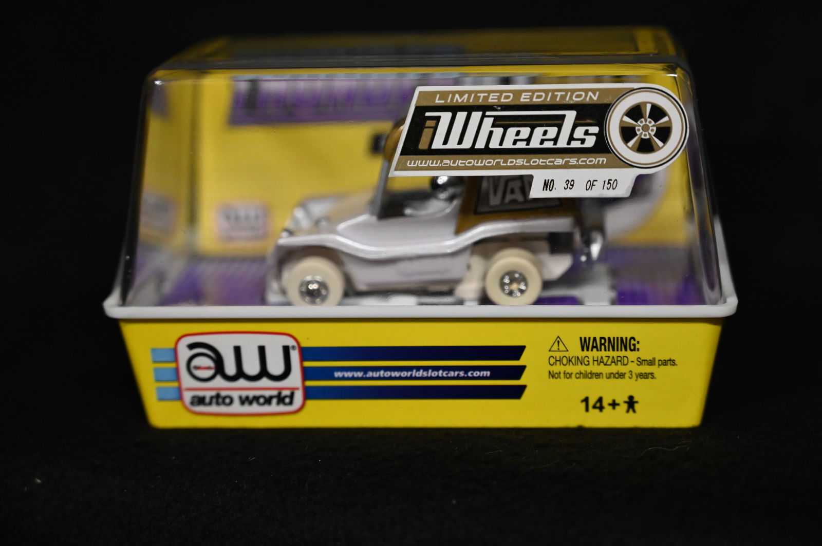 Auto World Thunder Jet Ultra G Limited Edition No 39 of 150.  Sand Van No.20 Release 4.  Brand new (1 of 6)