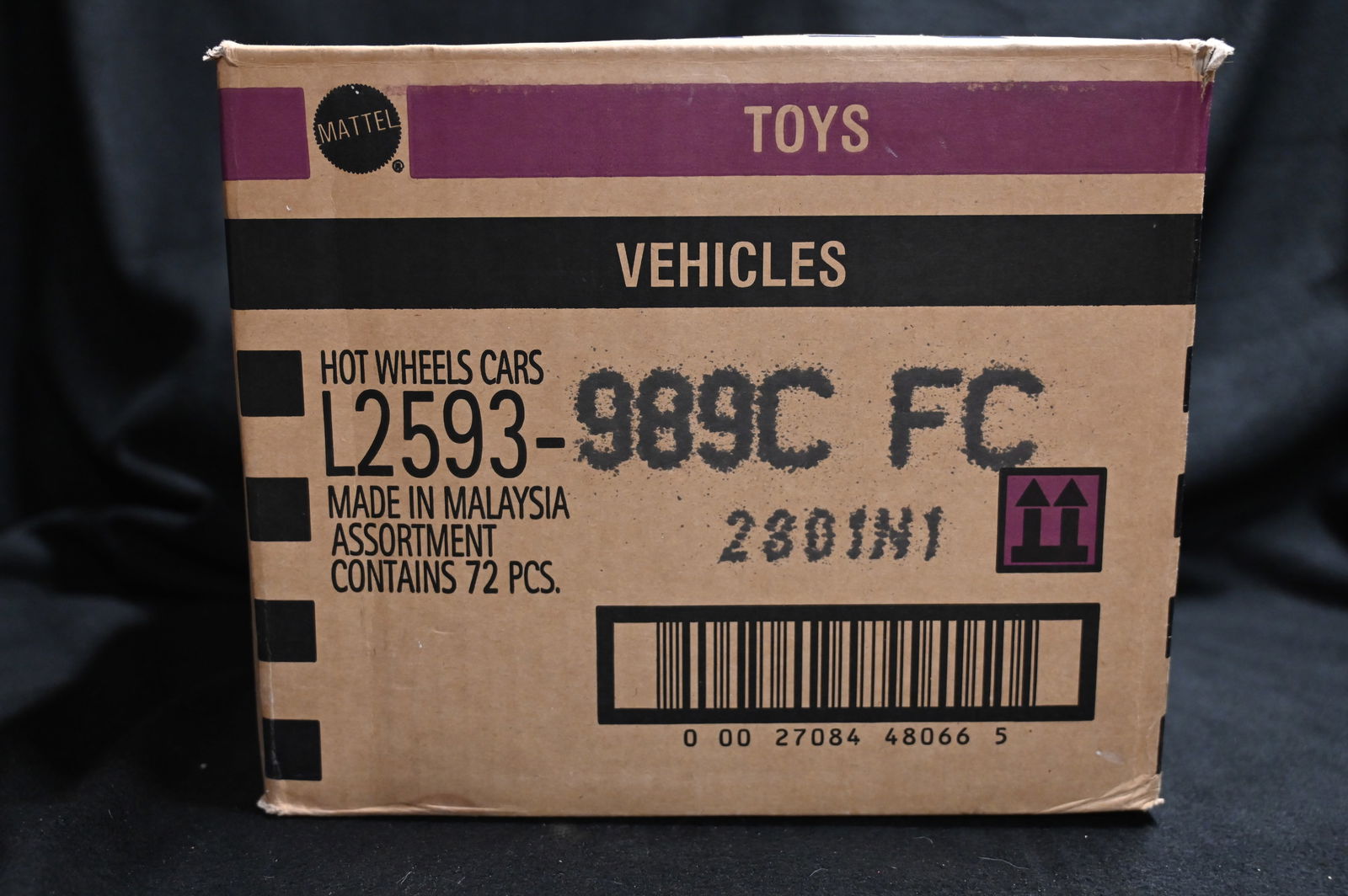 Hot Wheels 72 Cars Assortment Box by Mattel: Mattel Hot Wheels Assortment contains 72 cars. We use a stock photo of an open box as reference to what's in the box. The cars in the photo are not the exact cars in the box. All cars are brand new an