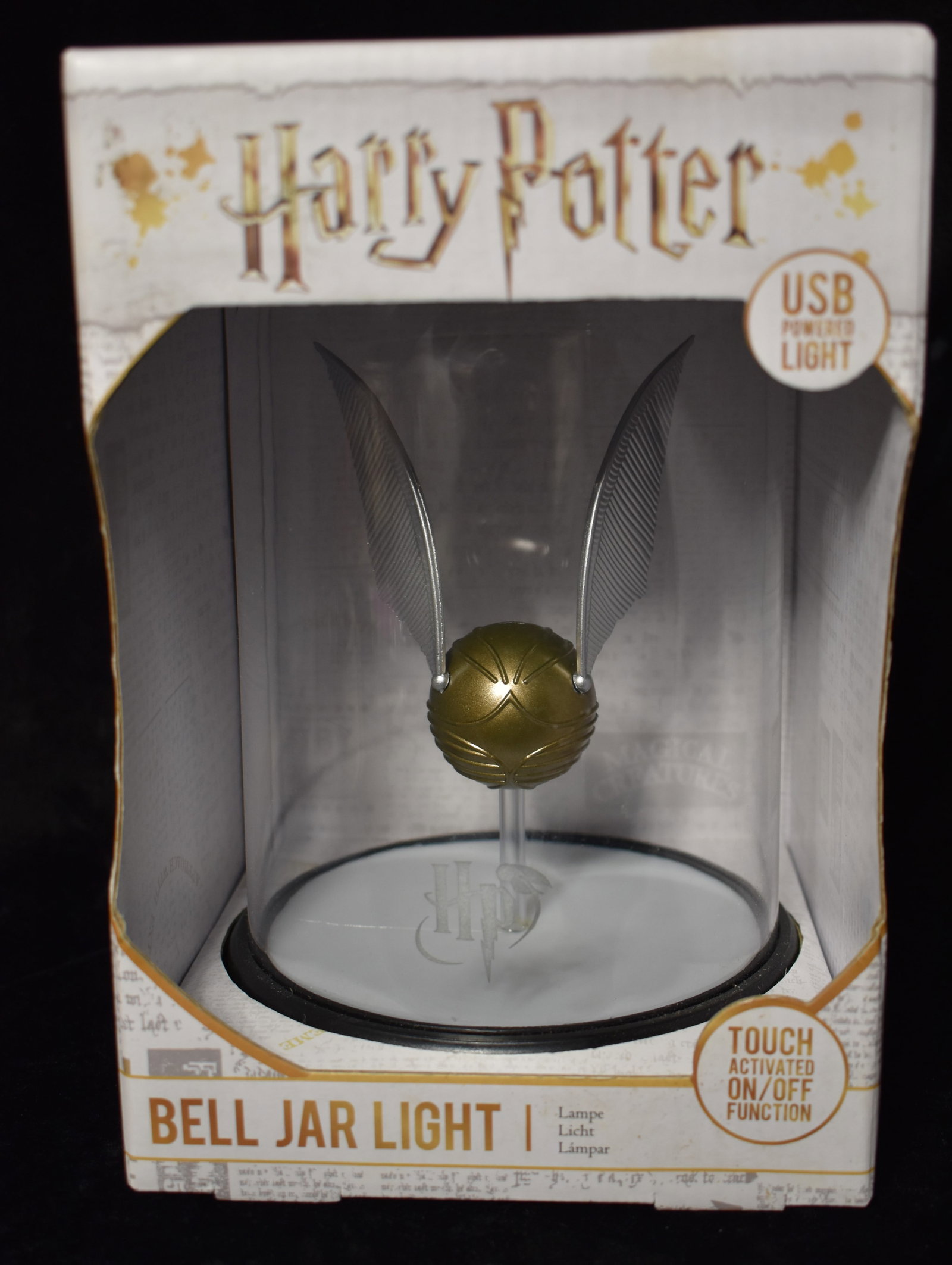 Harry Potter Wizarding World Golden Snitch Bell Jar Touch Light. New in the box.: Harry Potter Wizarding World Golden Snitch Bell Jar Touch Light. New in the box. Measures