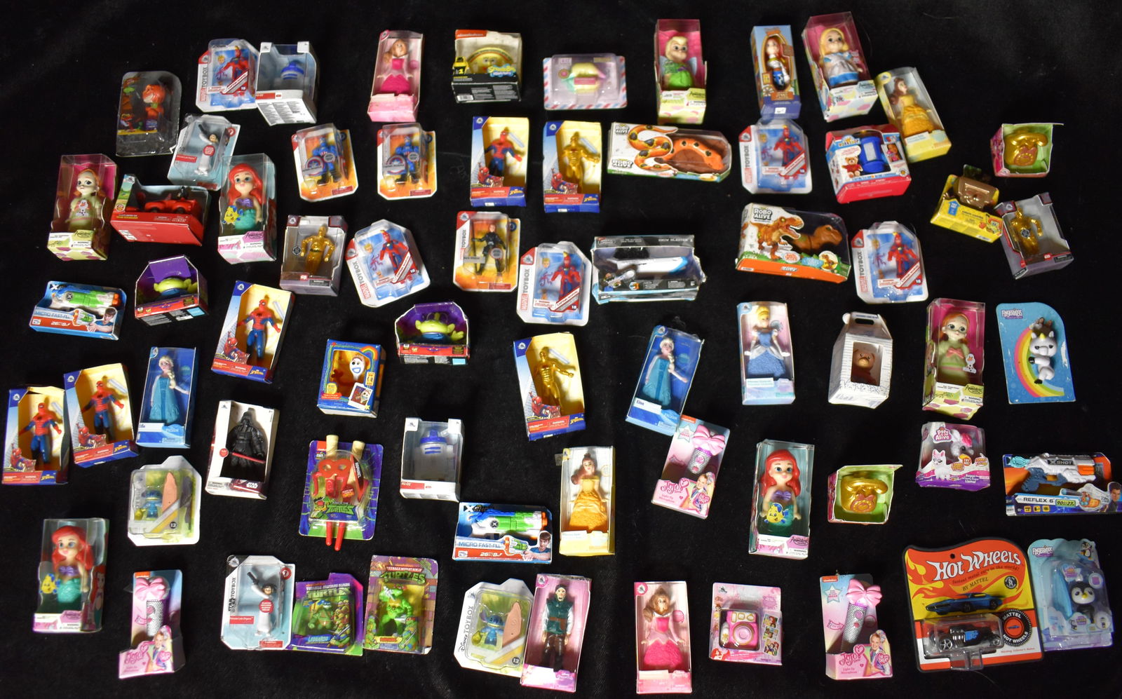 Over 60 Toybox Miniatures Marvel, Star Wars, Trolls, Frozen etc. (1 of 7)