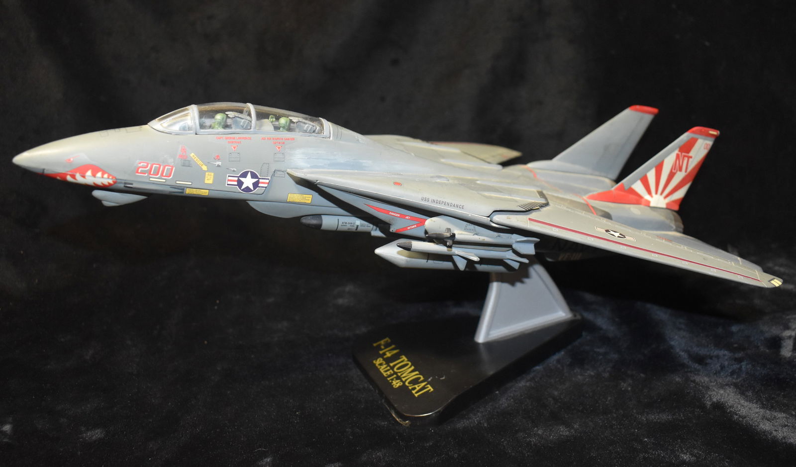 Vintage 1/48 Scale Diecast Tomcat F-14 Fighter Aircraft Military Airplane Model (1 of 5)