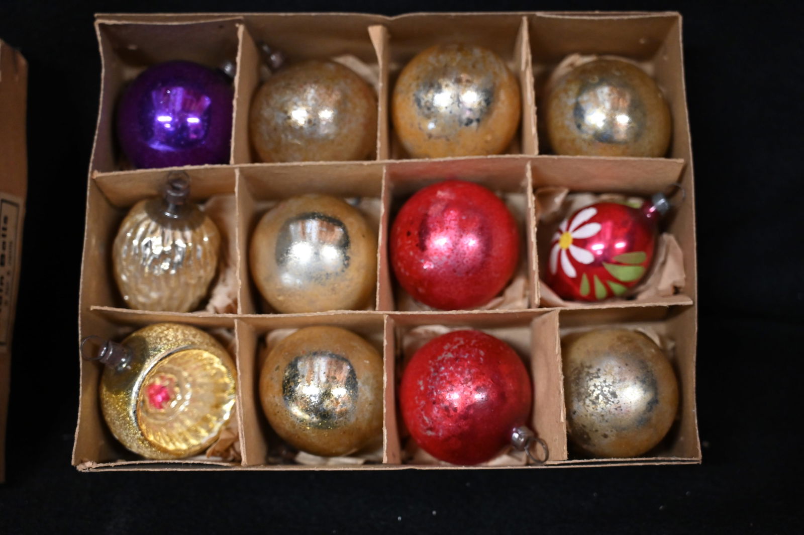 Box of 12 Very Old Mercury Glass Christmas Ornaments Late 1800's to early 1900's Maker unknown. (1 of 7)