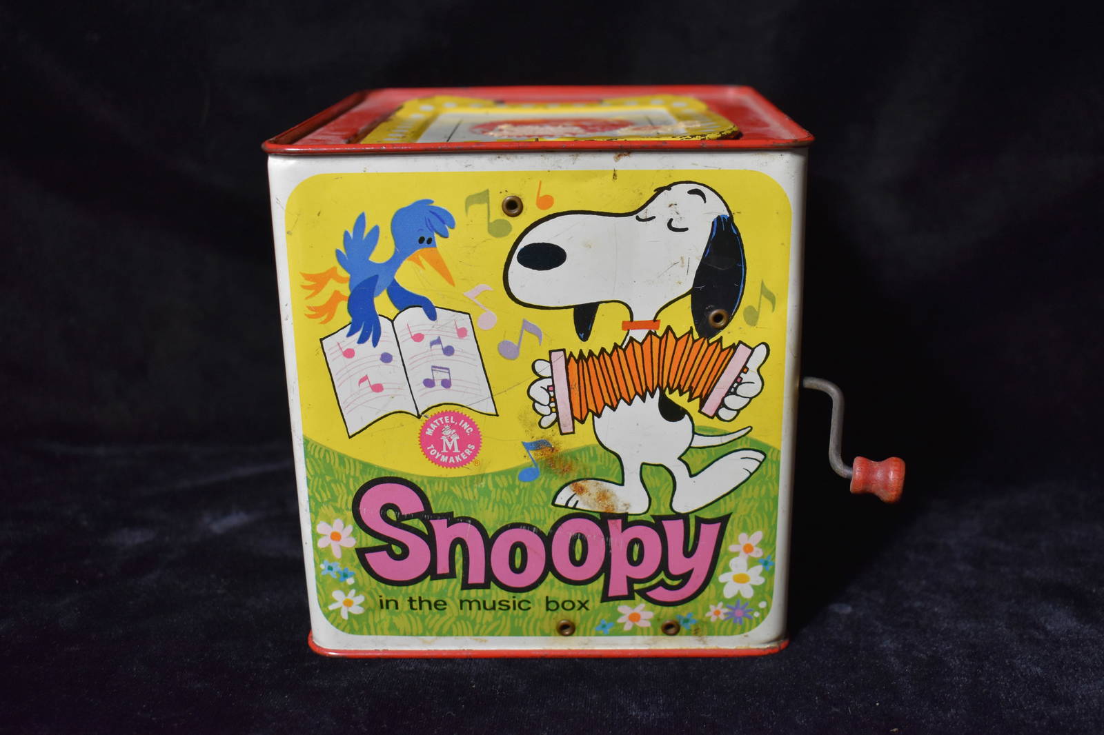 Vintage 1966 Snoopy Music Box Auction