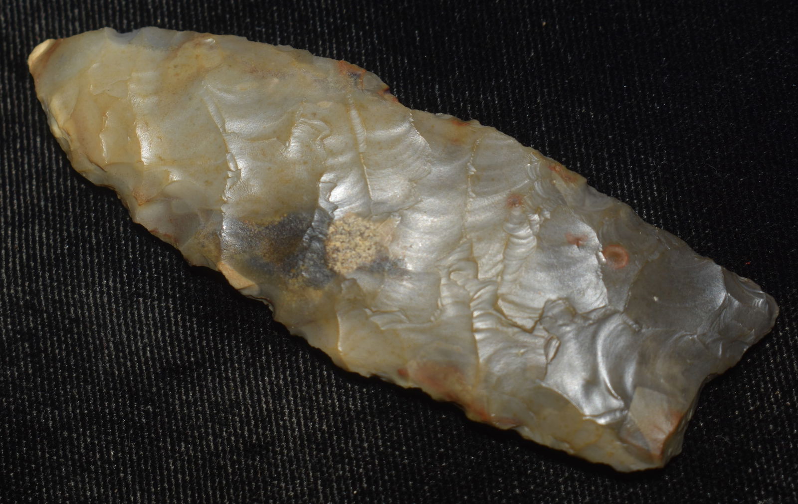 3 1/8" Oblique Flaked Transitional Paleo Arrowhead found in Pettis County, Missouri (1 of 7)