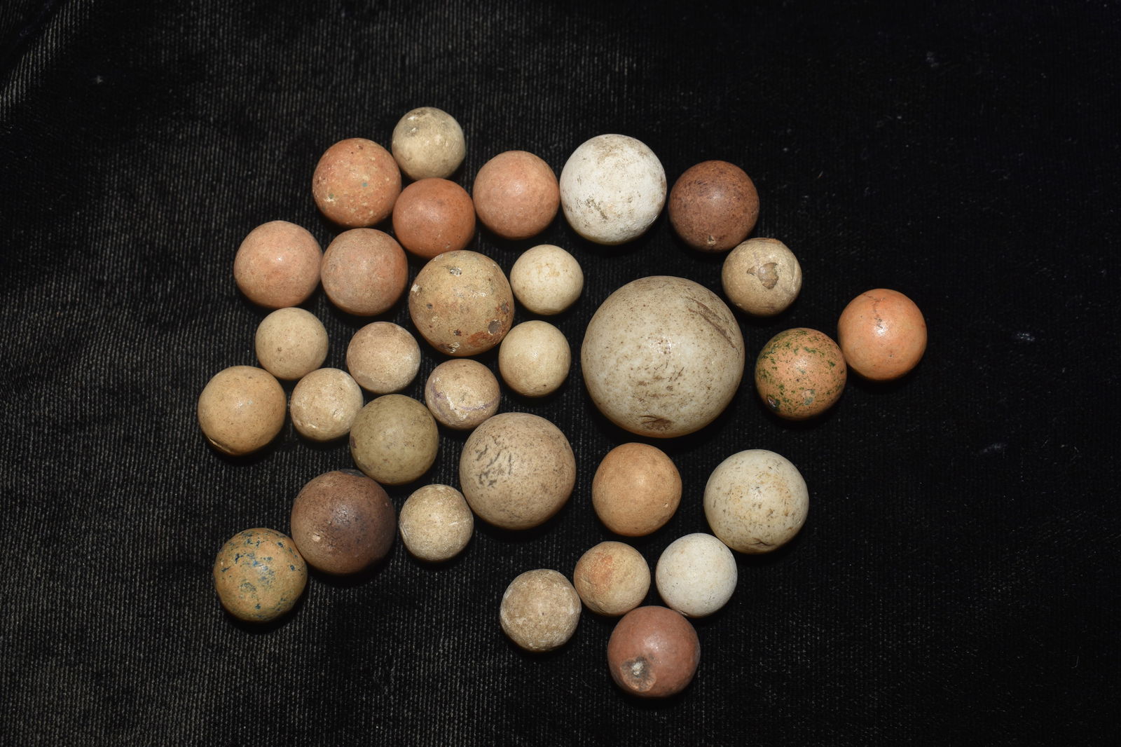 30+ Clay Marbles from the Civil War Era and Earlier.  All appear to be in very good to excellent (1 of 3)