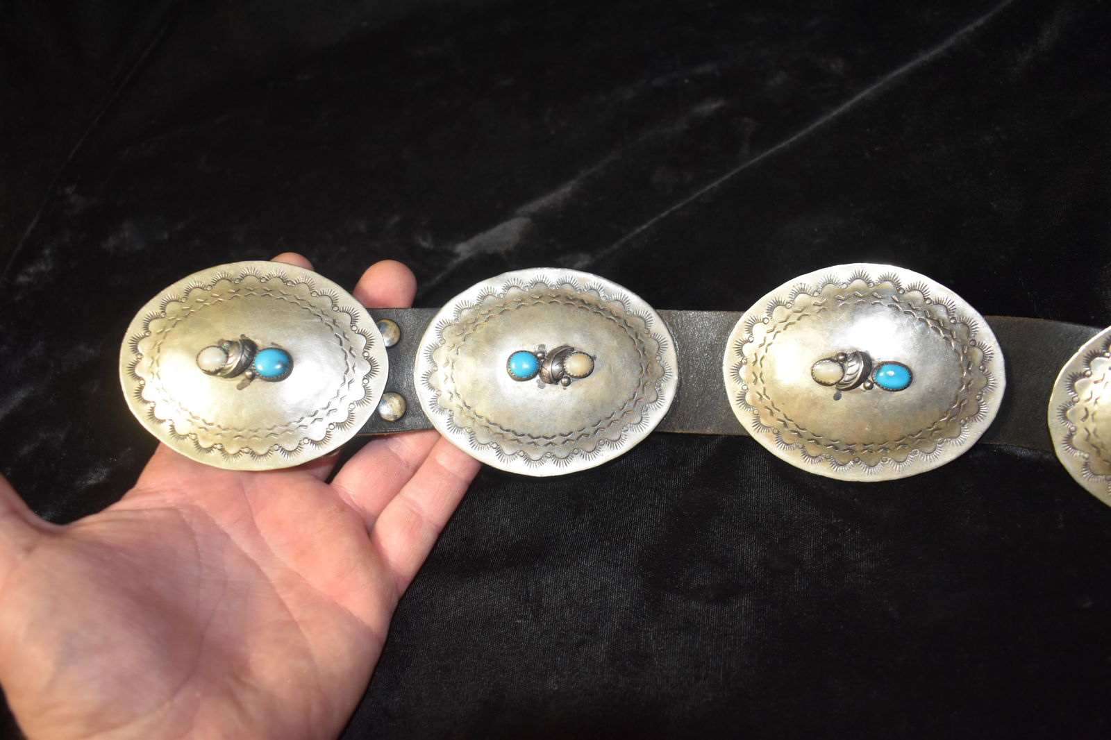 29 1/2" Vintage Navajo Vintage Sterling Silver Handmade Concho Large Leather Belt (1 of 8)