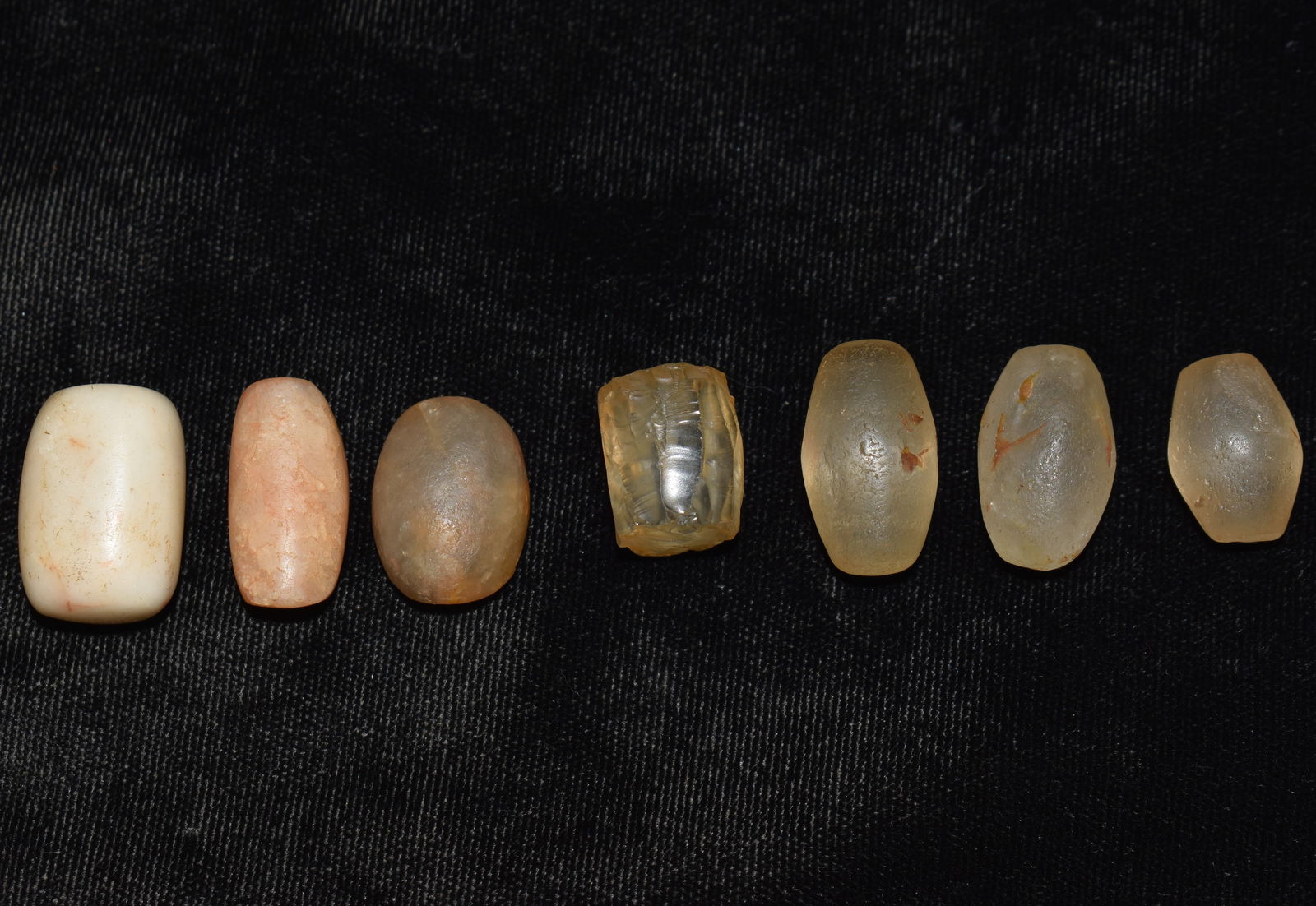Ancient Neolithic Bead Manufacture Lot found in North Africa (1 of 8)
