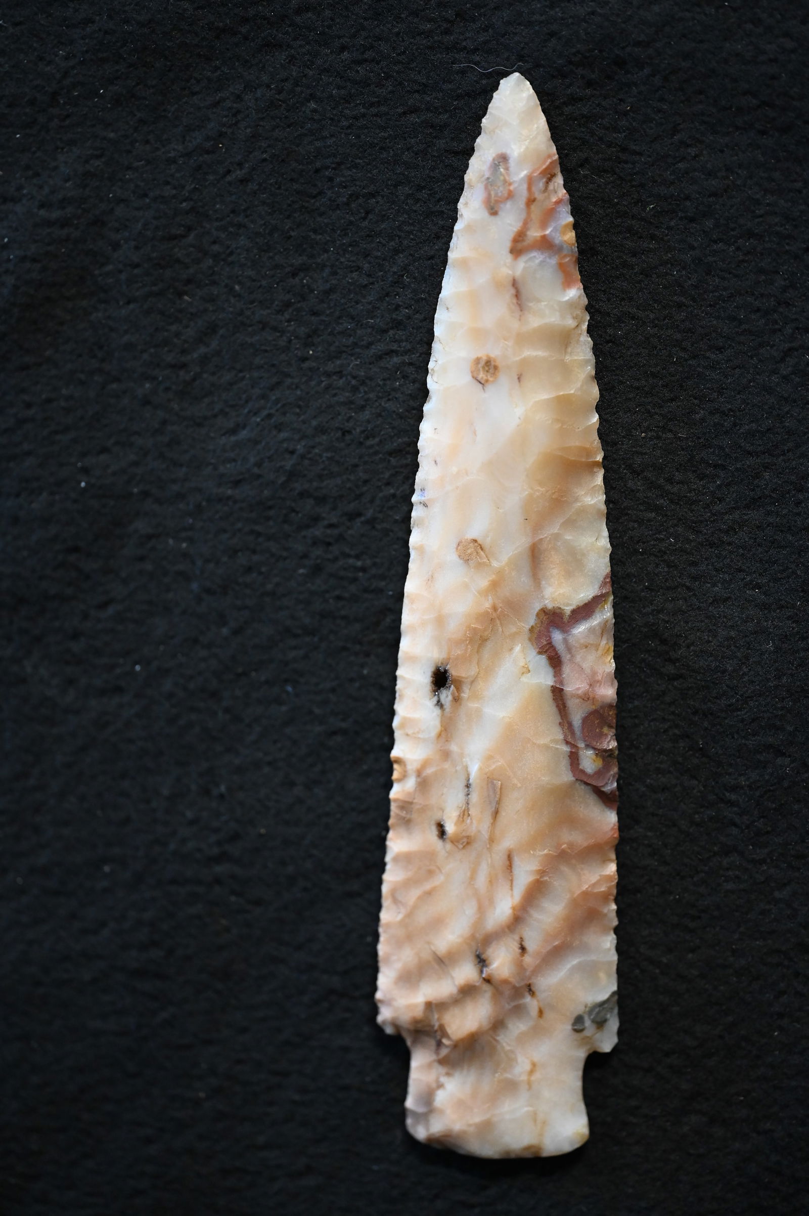 6 3/4" Scottsbluff Modern Made Arrowhead. (1 of 10)