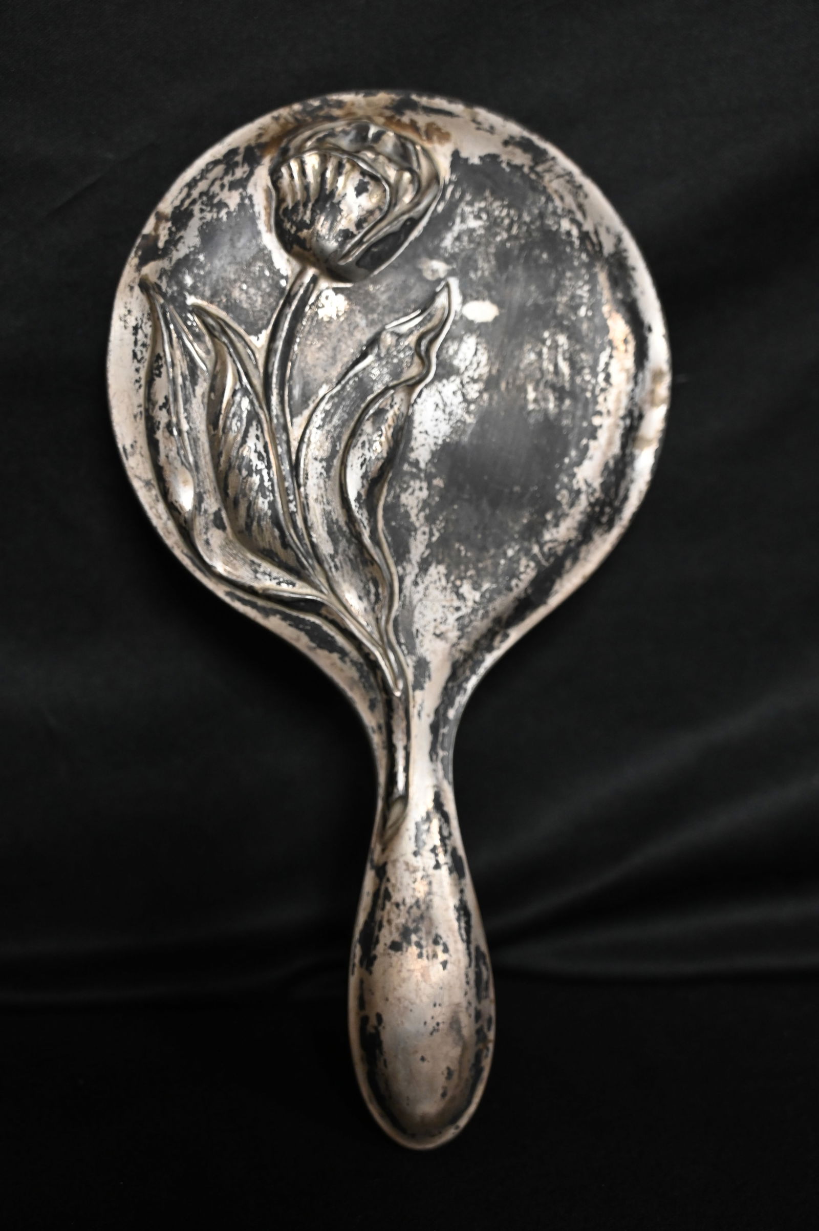 Vintage Silver Hand Mirror with Flower Design.: Vintage Silver Hand Mirror with Flower Design.