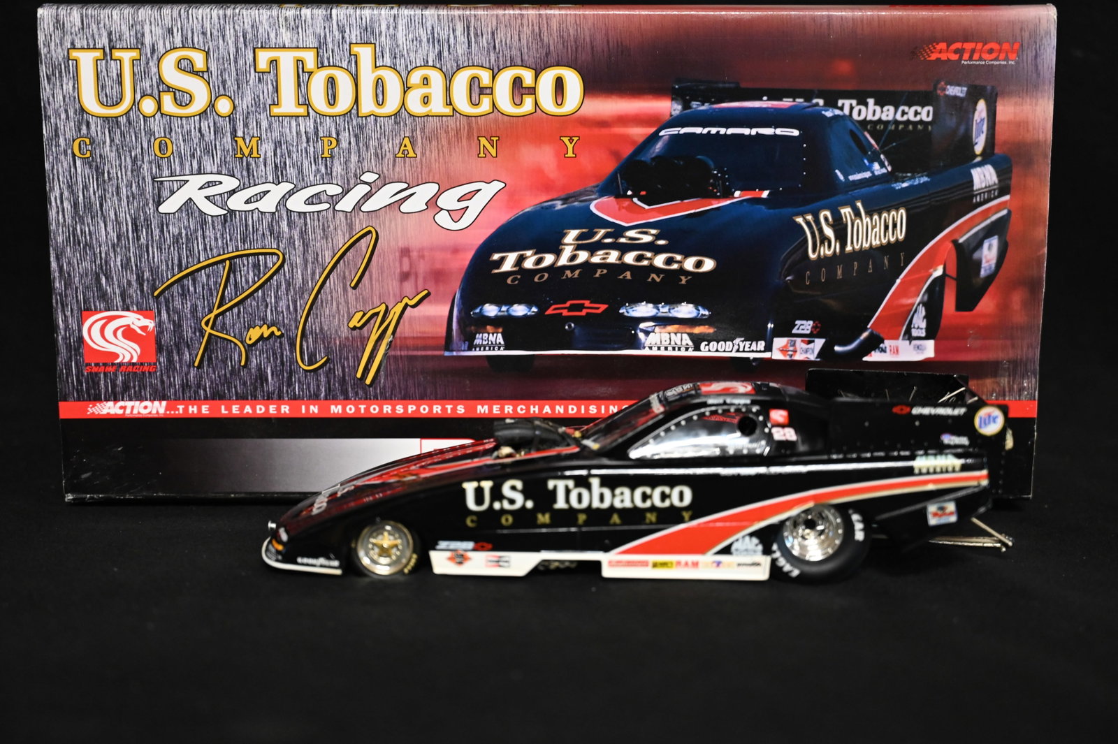 2000 Ron Capps " U.S. Tobacco " 1:24 Scale NHRA Camaro Funny Car Limited Edition 1 of 4,692. Made: 2000 Ron Capps " U.S. Tobacco " 1:24 Scale NHRA Camaro Funny Car Limited Edition 1 of 4,692. Made by Action Racing Collectibles. Comes in a nice plastic display case.