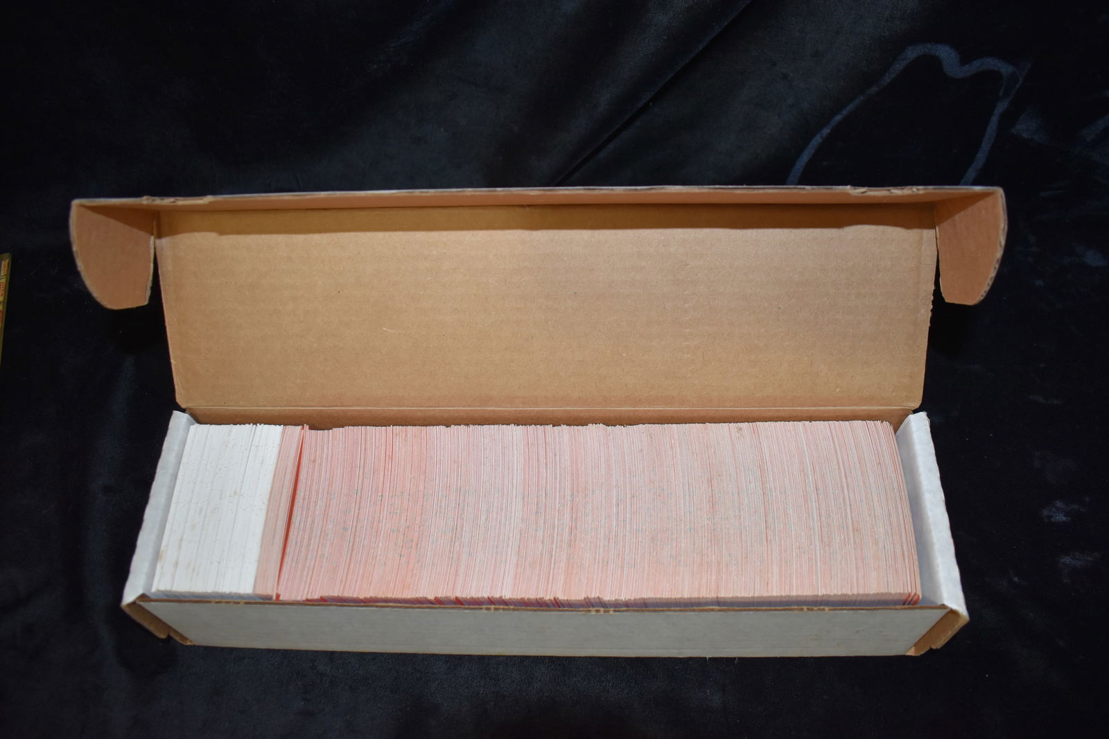 1990 Donruss Baseball Cards Approx 900 Cards in Mint or Near Mint Condition (1 of 4)