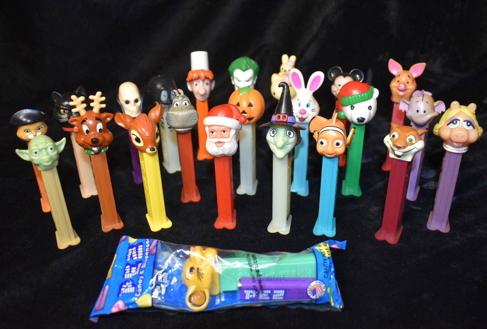 23 Pez Dispensers - Mickey Mouse, Star Wars, Bambi, Santa, Glow in the Dark Witch (1 of 6)