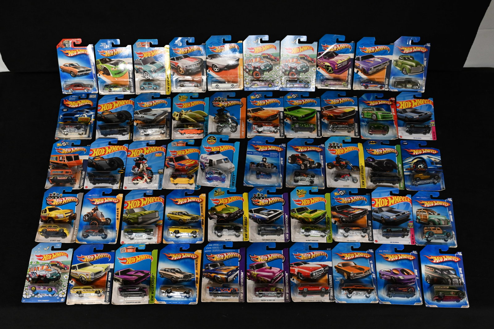 Mattel Hot Wheels Assortment of 50 cars 1993-2021 All cars are brand new and in the original card.: Mattel Hot Wheels Assortment of 50 cars 1993-2021 All cars are brand new and in the original card. The dates will range so please look at the pictures for condition and age of each car.