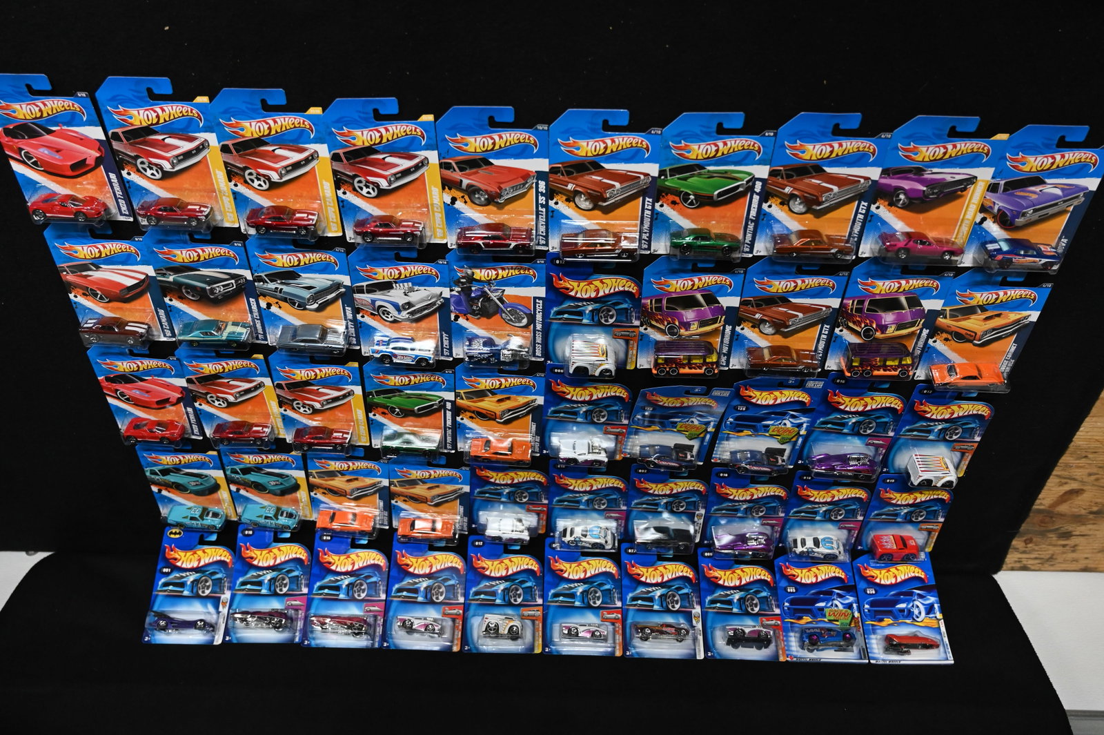 Mattel Hot Wheels Assortment of 50 cars 1993-2021 All cars are brand new and in the original card.: Mattel Hot Wheels Assortment of 50 cars 1993-2021 All cars are brand new and in the original card. The dates will range so please look at the pictures for condition and age of each car.