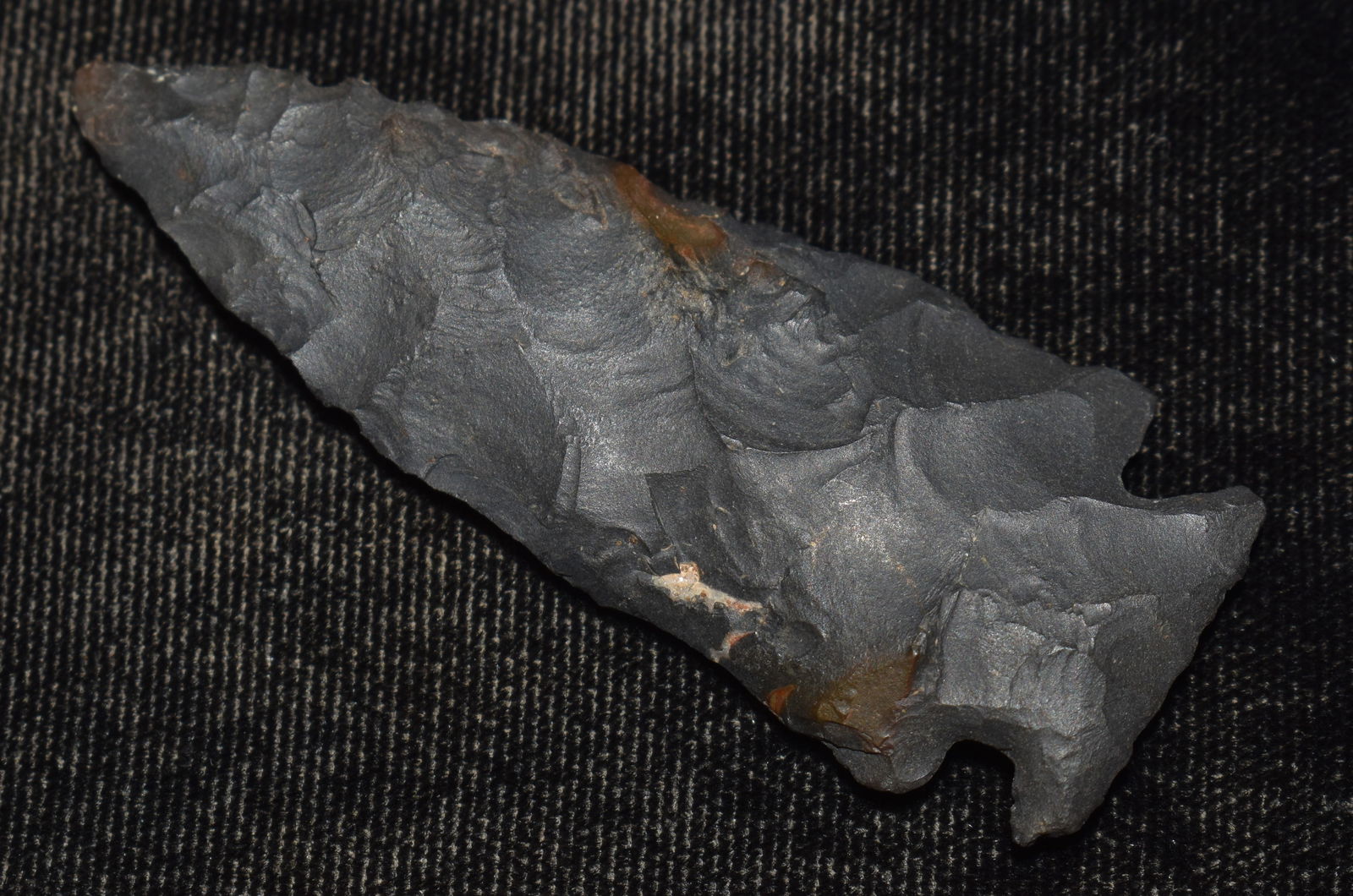 2 1/2" Amargosa Arrowhead Found in Lake County, California by Venn Keeling on or near Bartlett (1 of 7)