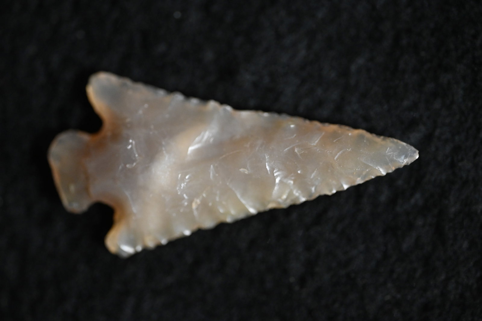 Translucent Rose Springs 1 9/16" Found in Oregon and made out of Agate comes with a Ryan Keele COA (1 of 8)