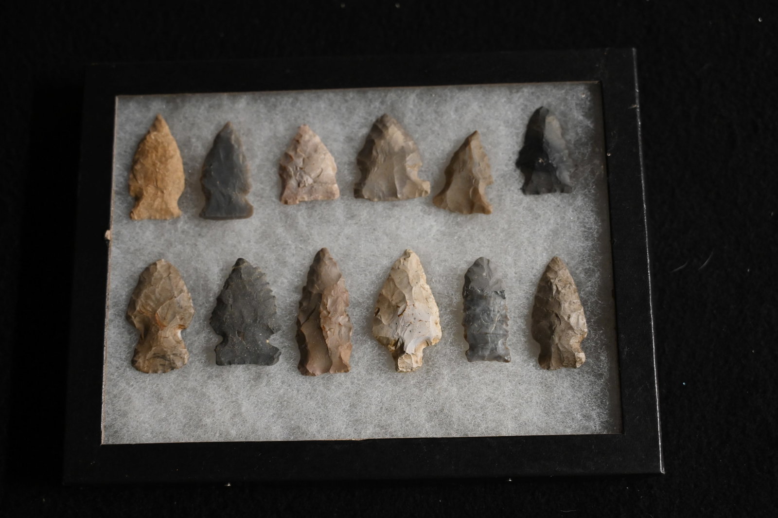 Frame of 12  Atl Spear Points Found in Southeast Missouri.  Longest is 1 7/8" the 6"x8" Frame is (1 of 6)