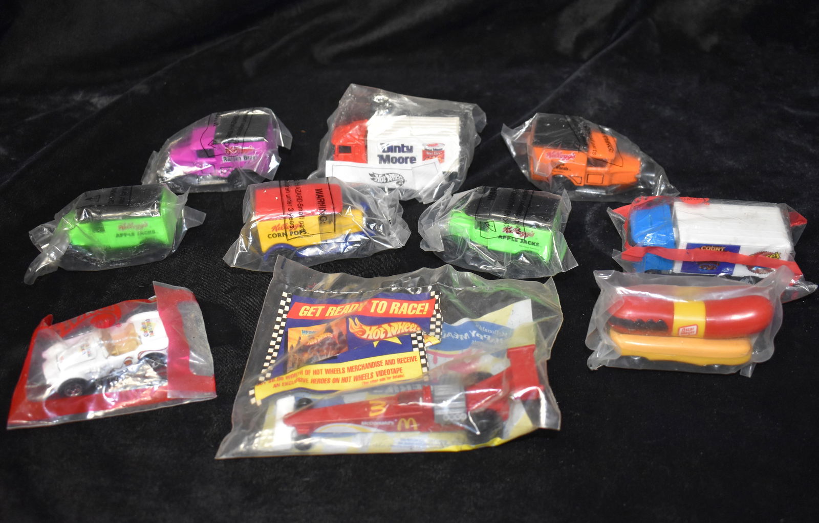 10 Advertising Matchbox & Hot wheels from the 1980's to Early 1990's Still in the Package (1 of 7)