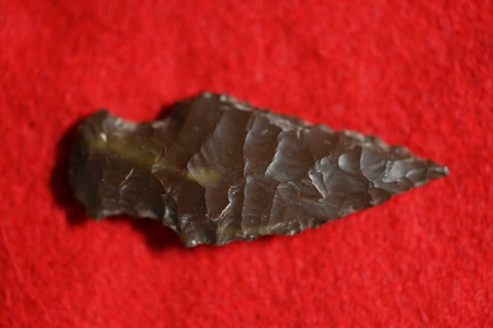 2 1/8" Silver Lake Arrowhead Made From Jasper Found in Lake County, California by Venn Keeling on or: 2 1/8" Silver Lake Arrowhead Made From Jasper Found in Lake County, California by Venn Keeling on or near Bartlett Mountain And Catalogued by Berkeley University.