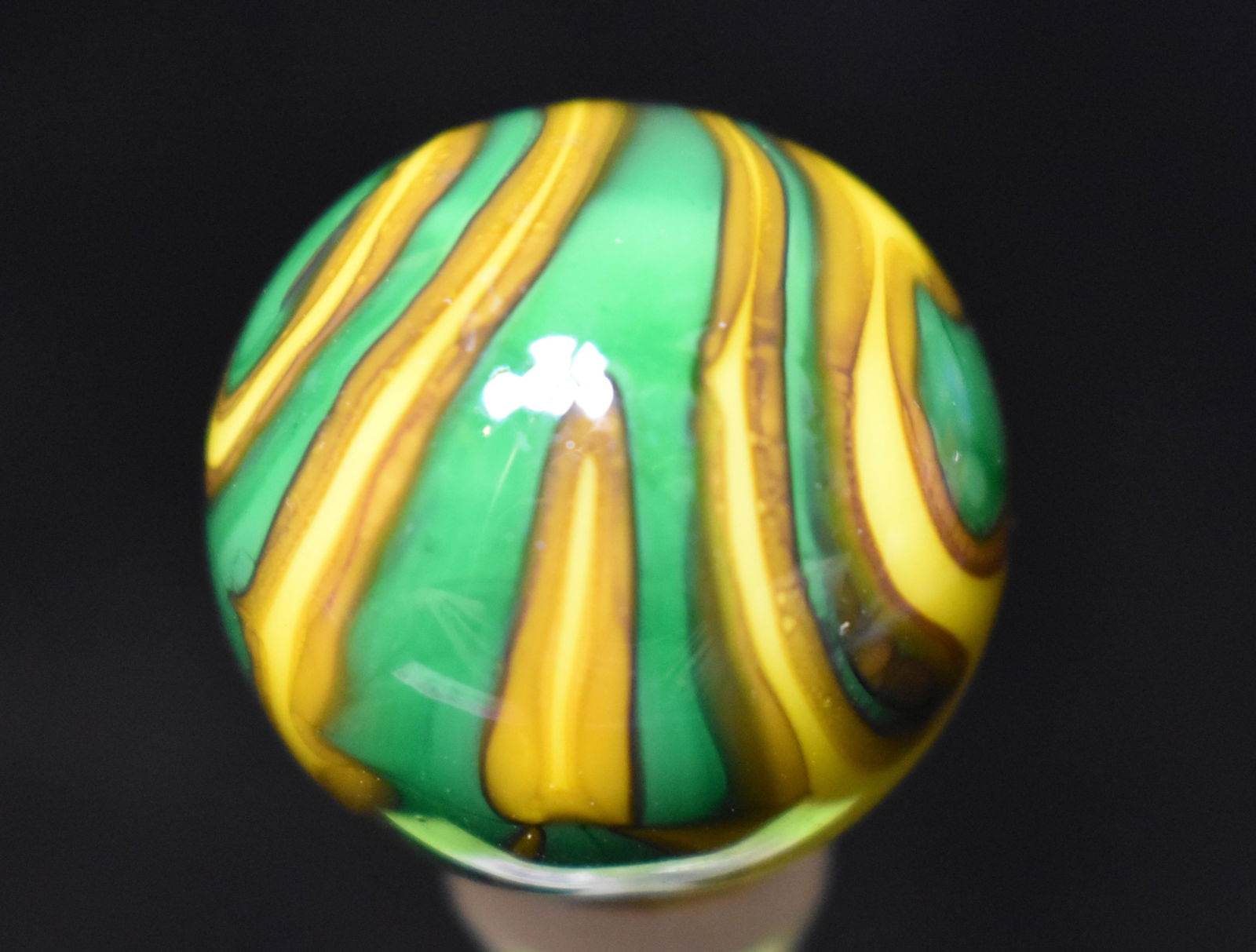 Contemporary Hand Made 2 Color Marble by John Hamon Miller 7/8". Mint (10.0) (1 of 7)