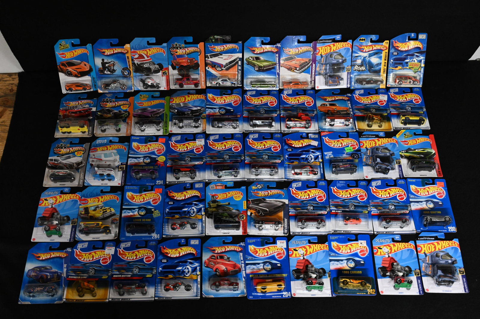 Mattel Hot Wheels Assortment of 50 cars 1993-2021 All cars are brand new and in the original card.: Mattel Hot Wheels Assortment of 50 cars 1993-2021 All cars are brand new and in the original card. The dates will range so please look at the pictures for condition and age of each car.