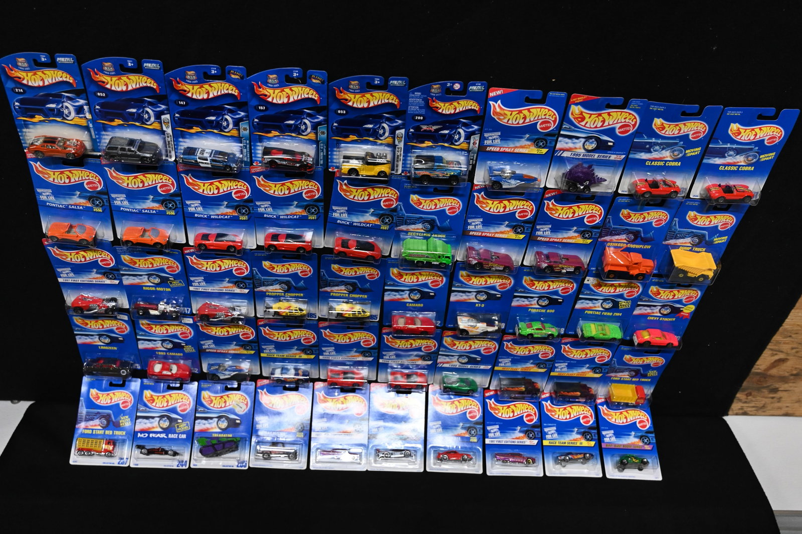Mattel Hot Wheels Assortment of 50 cars 1993-2021 All cars are brand new and in the original card.: Mattel Hot Wheels Assortment of 50 cars 1993-2021 All cars are brand new and in the original card. The dates will range so please look at the pictures for condition and age of each car.