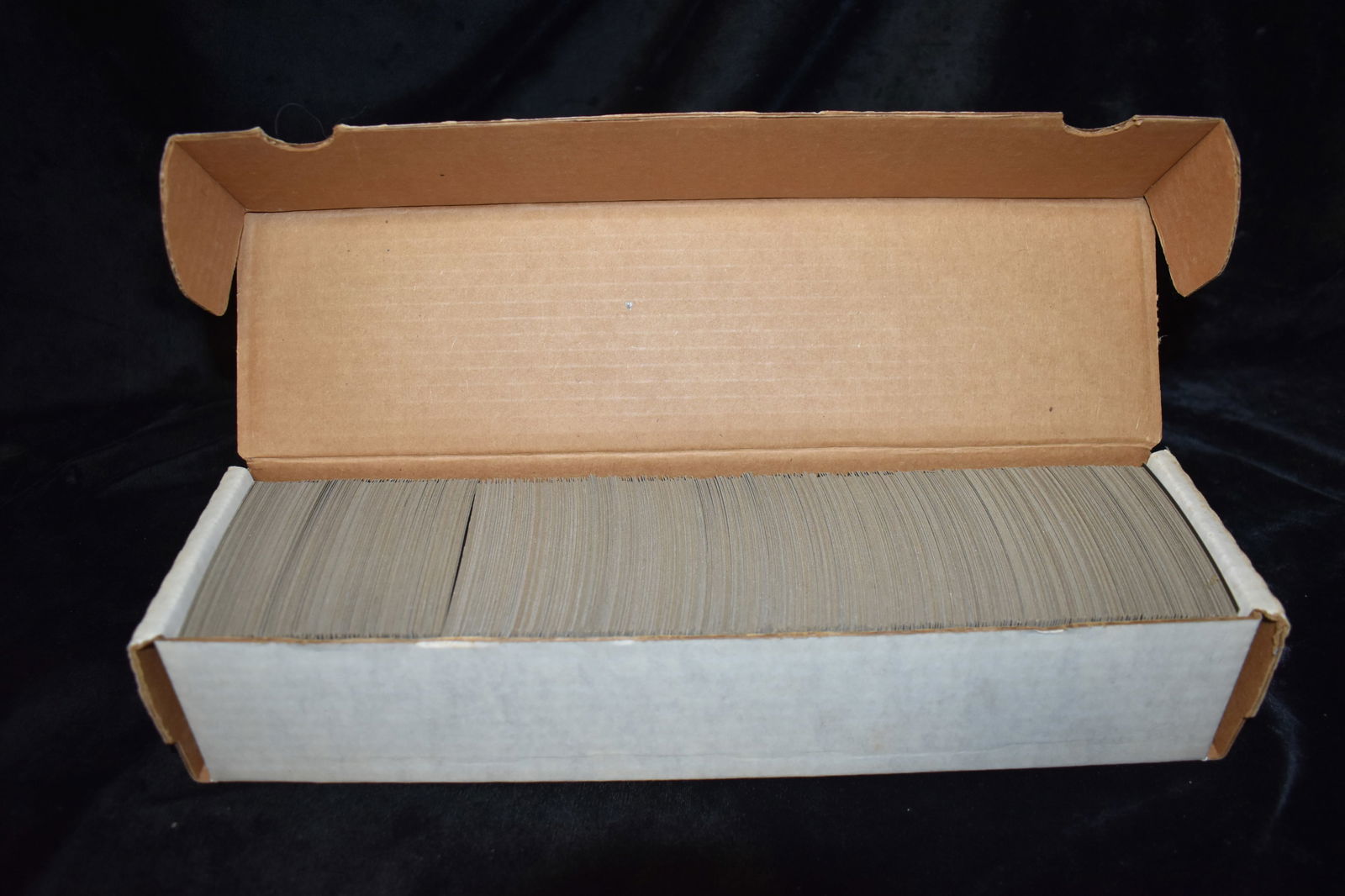 1989 Topps Baseball Cards Approx 900 Cards in Mint or Near Mint Condition (1 of 4)