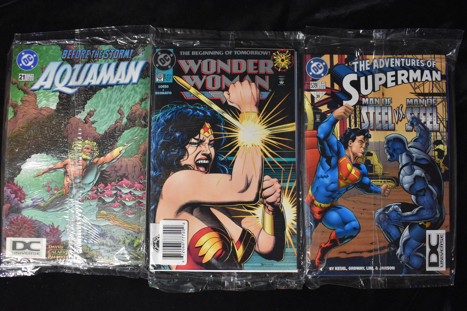 6 Vintage 1990's Comic Books Factory Sealed - Aquaman, Wonder Woman, Super boy and Superman (1 of 3)