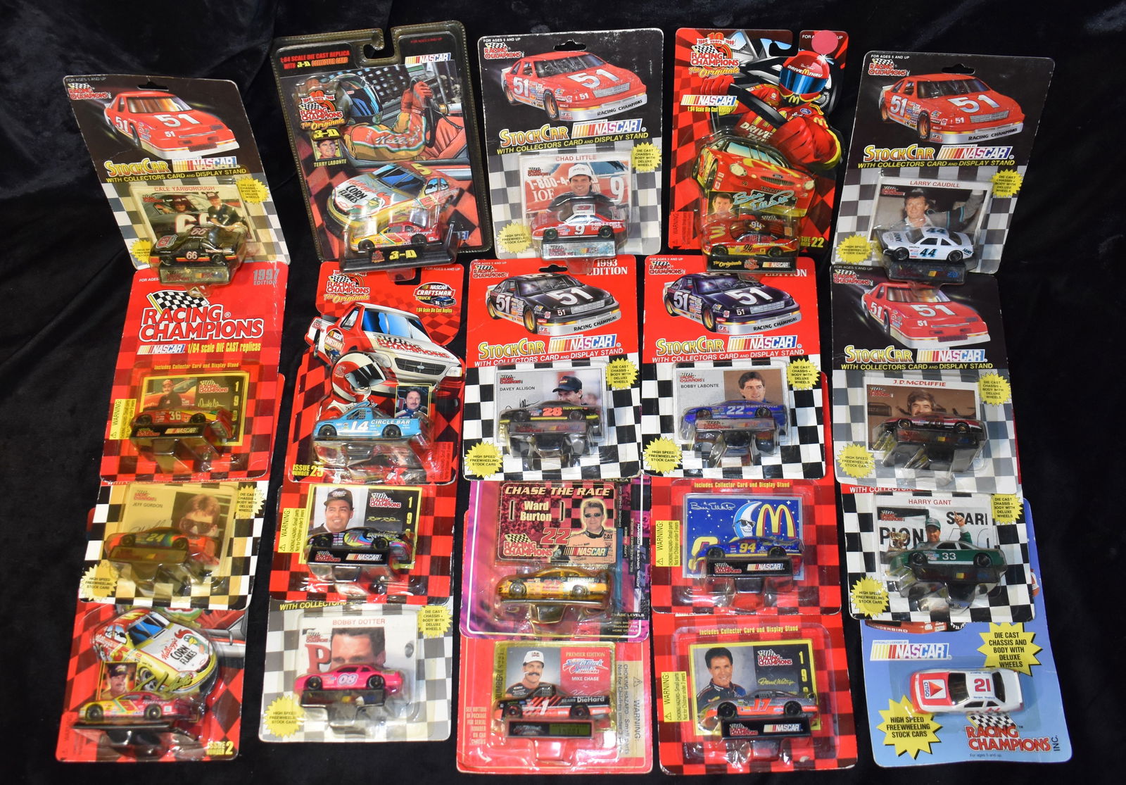 20 Vintage Racing Champions NASCAR 1:64 Scale Diecast Cars (1 of 6)