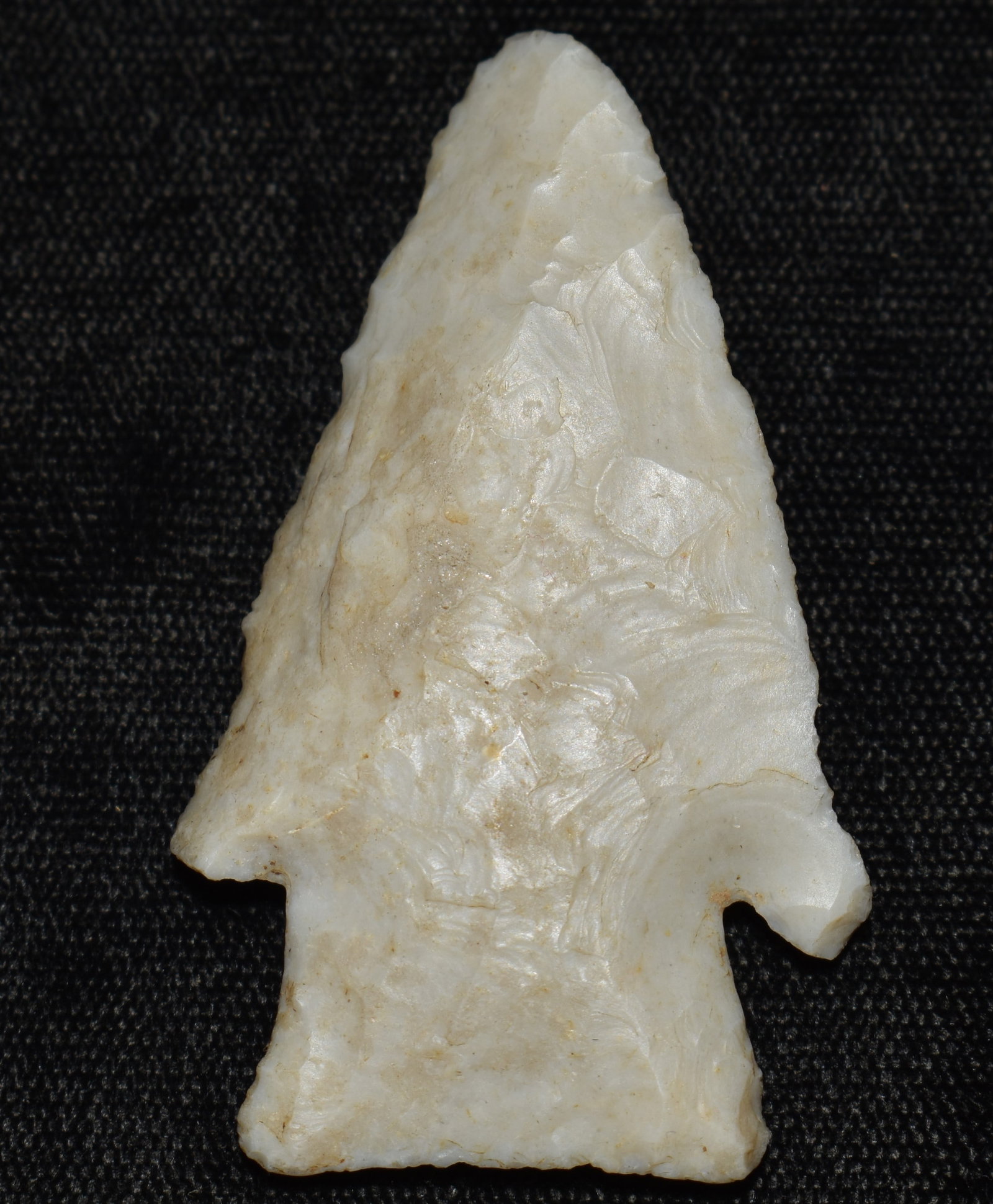 2 1/8" Hardin found in Clark County, Missouri: 2 1/8" Hardin found in Clark County, Missouri. From the life time collection of James Bond. Key words: Ancient, Prehistoric Native American Indian Artifacts, Arroweads, Stone Tools